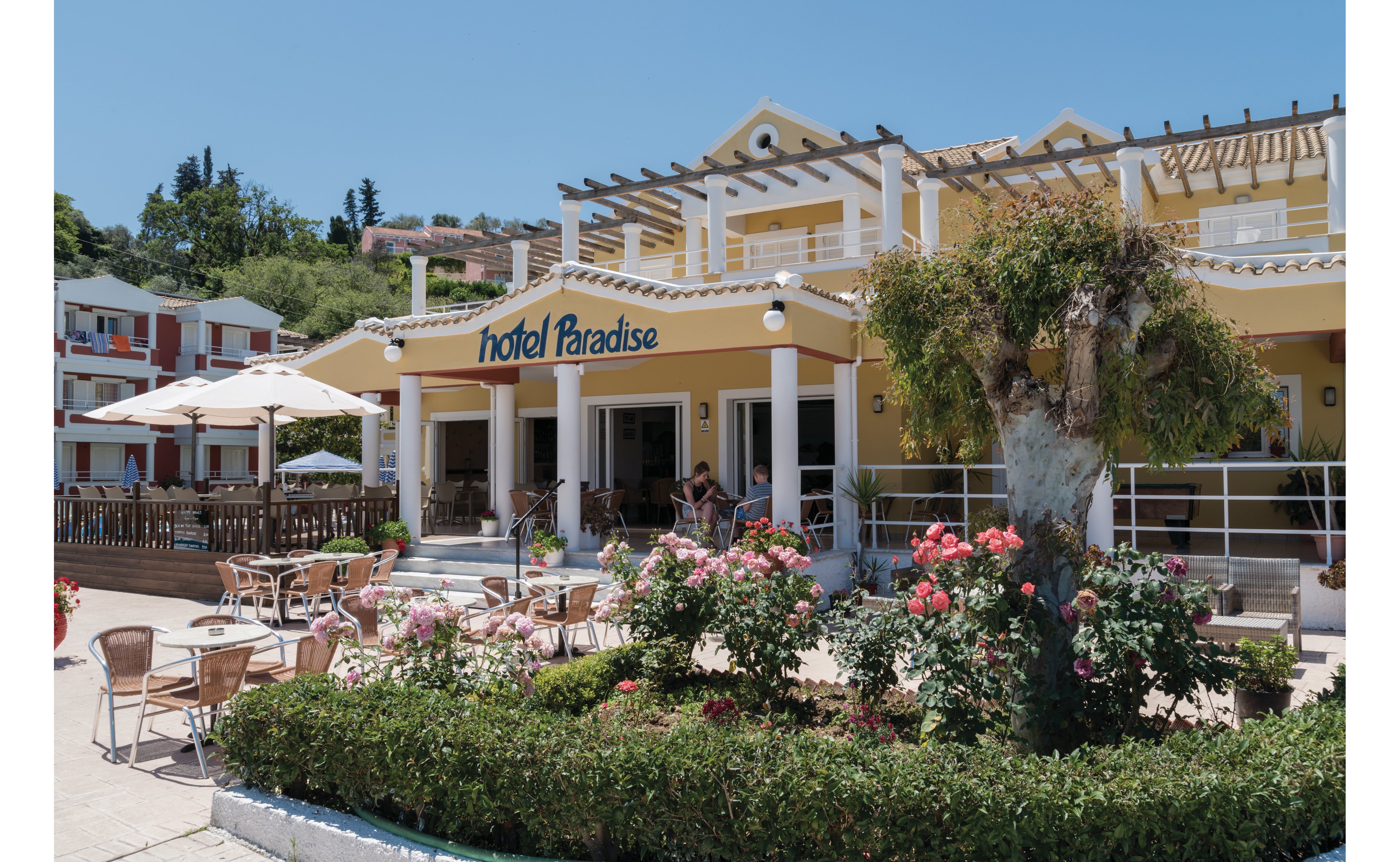 Paradise Hotel Apartments