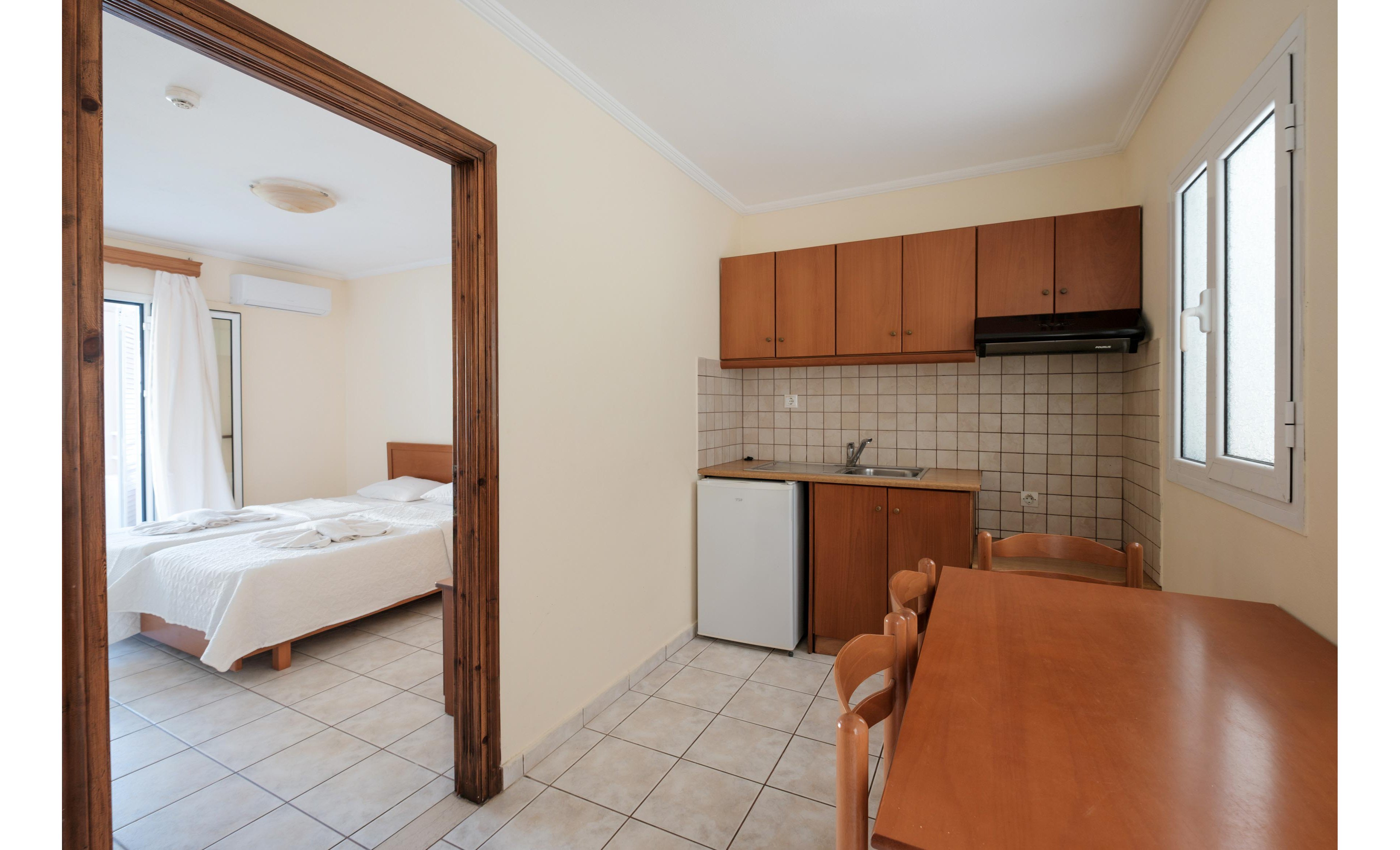 Paradise Hotel Apartments