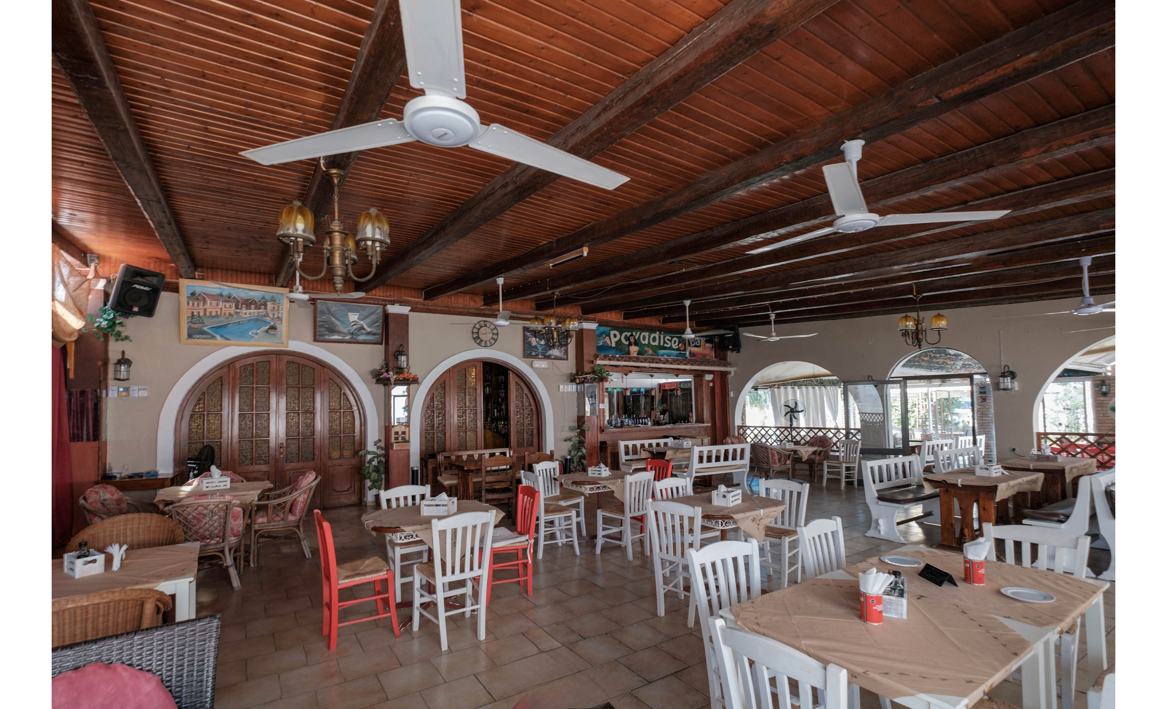 Paradise Hotel Apartments