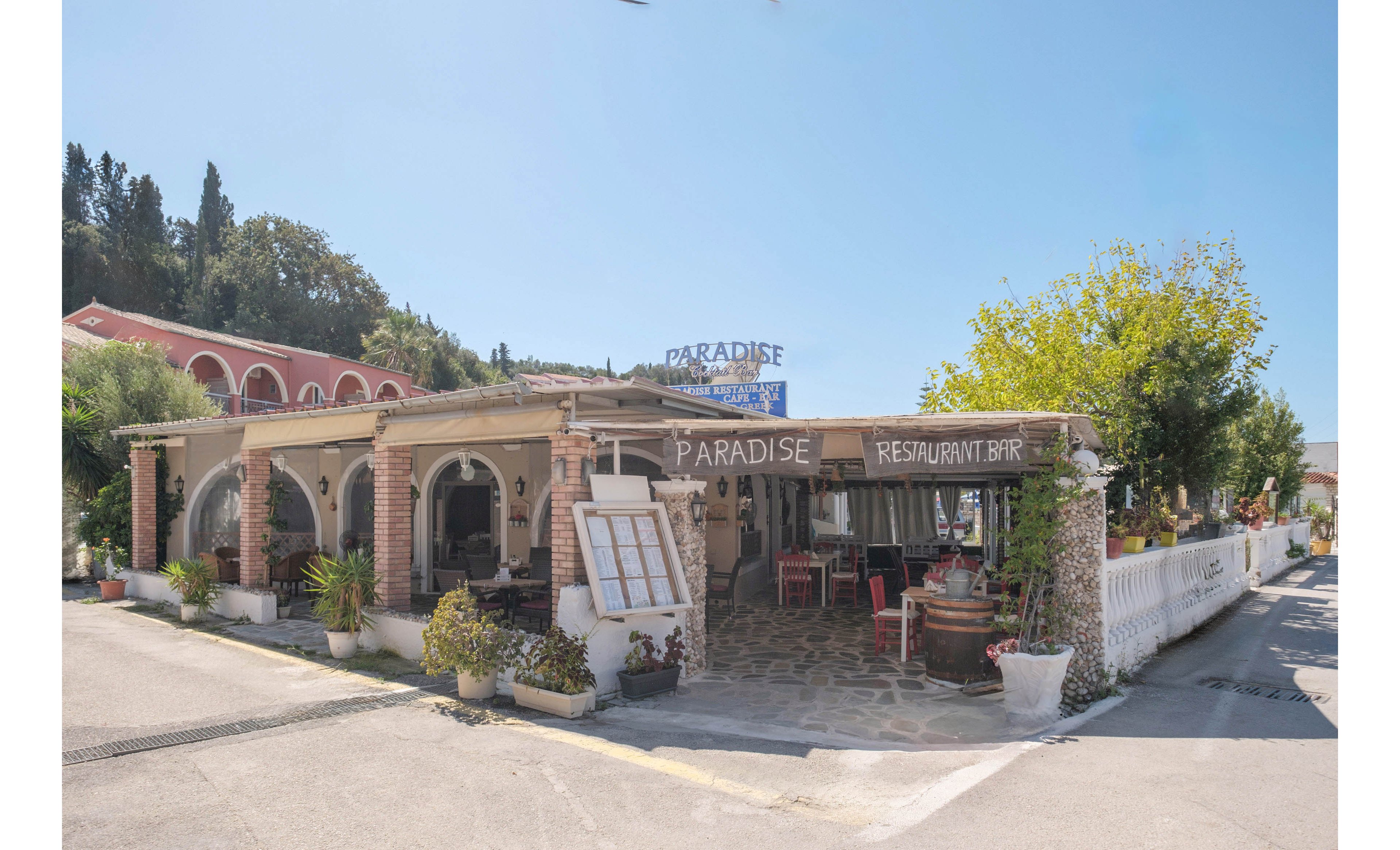 Paradise Hotel Apartments