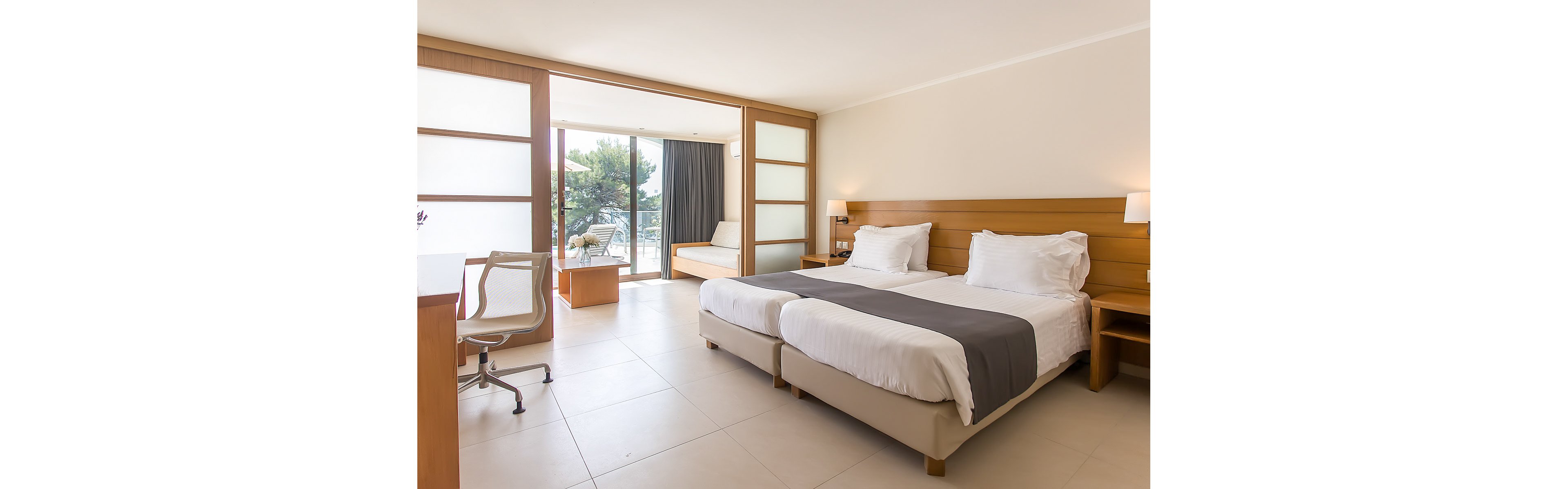 Corfu Holiday Palace