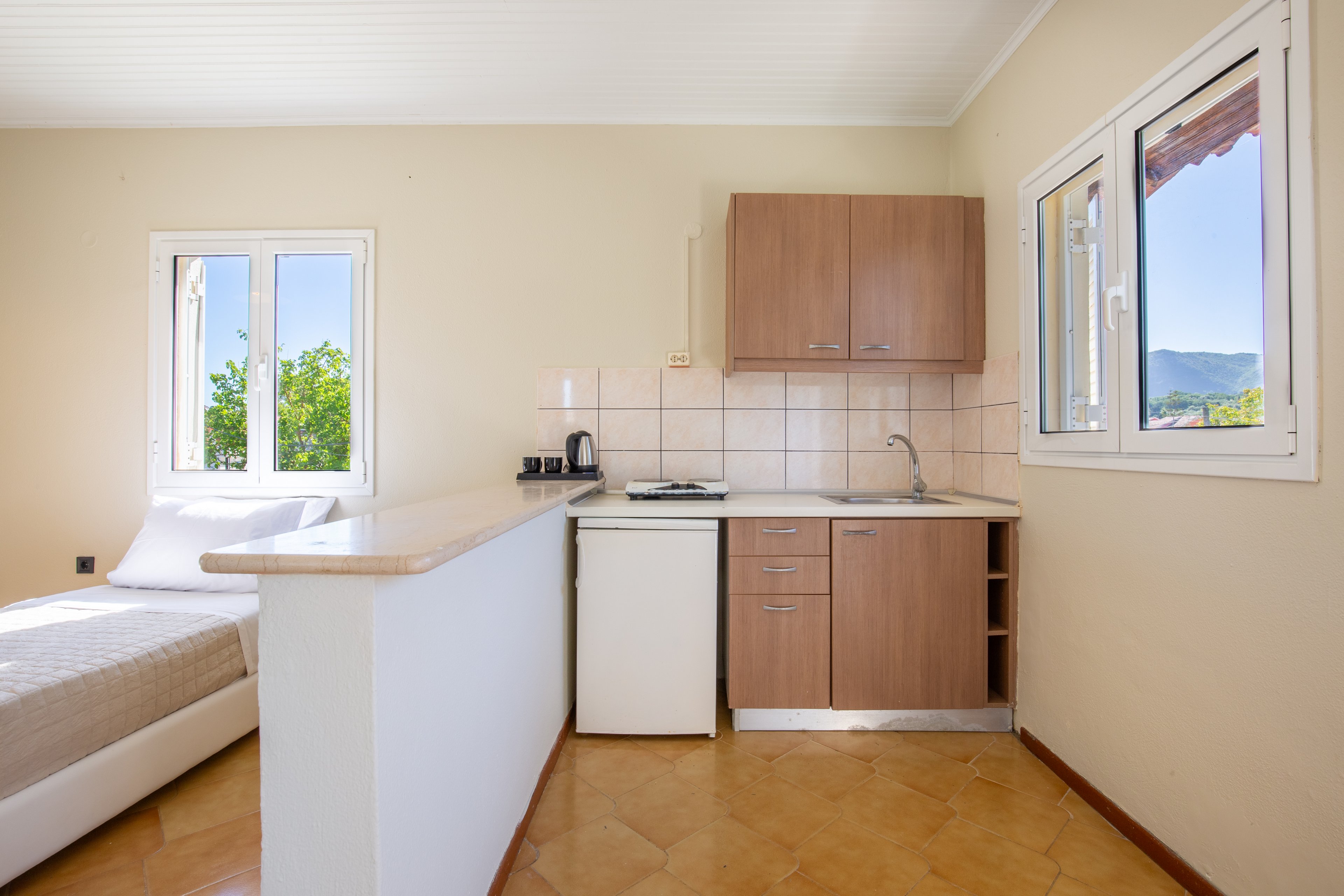 Kamari Apartments