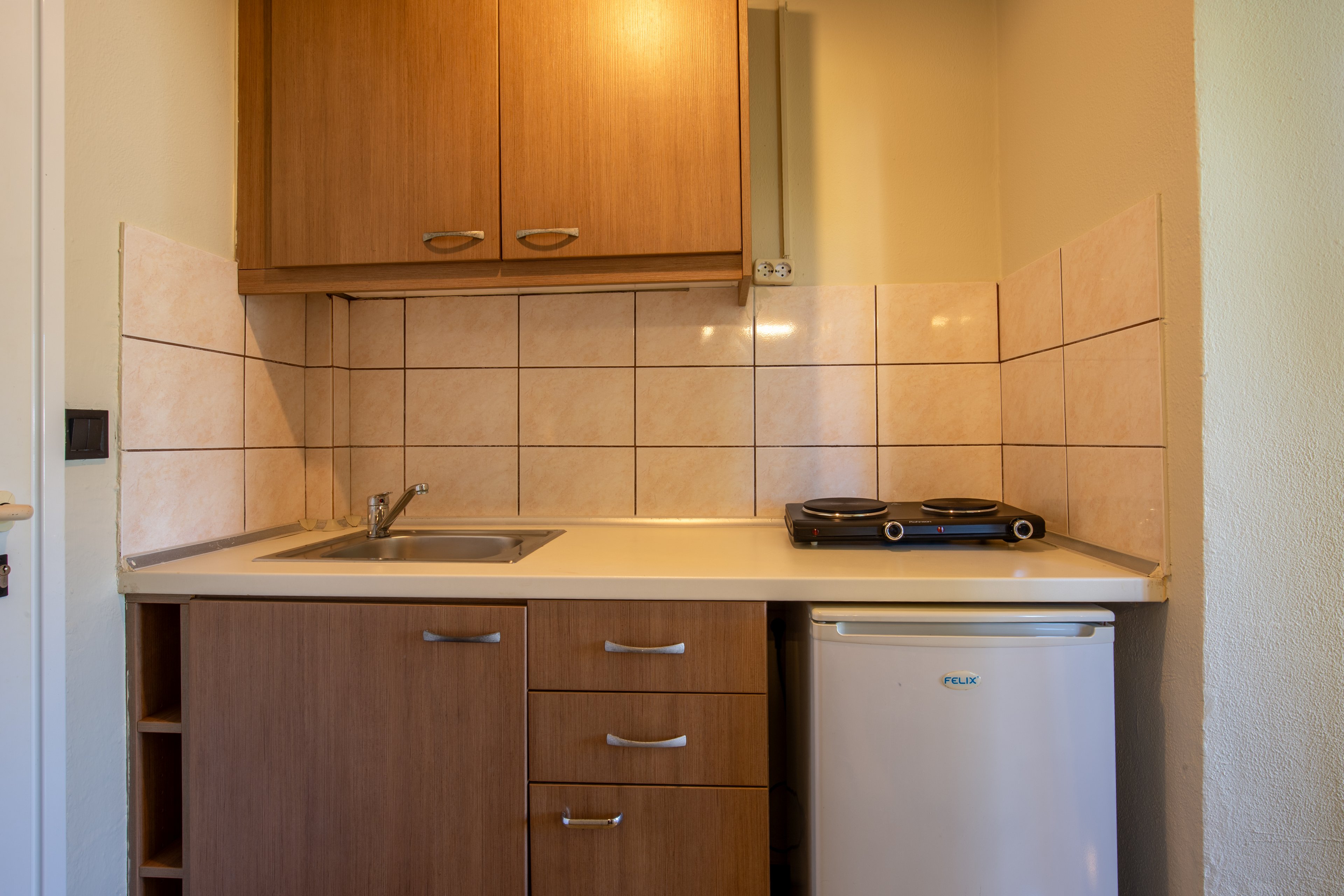 Kamari Apartments