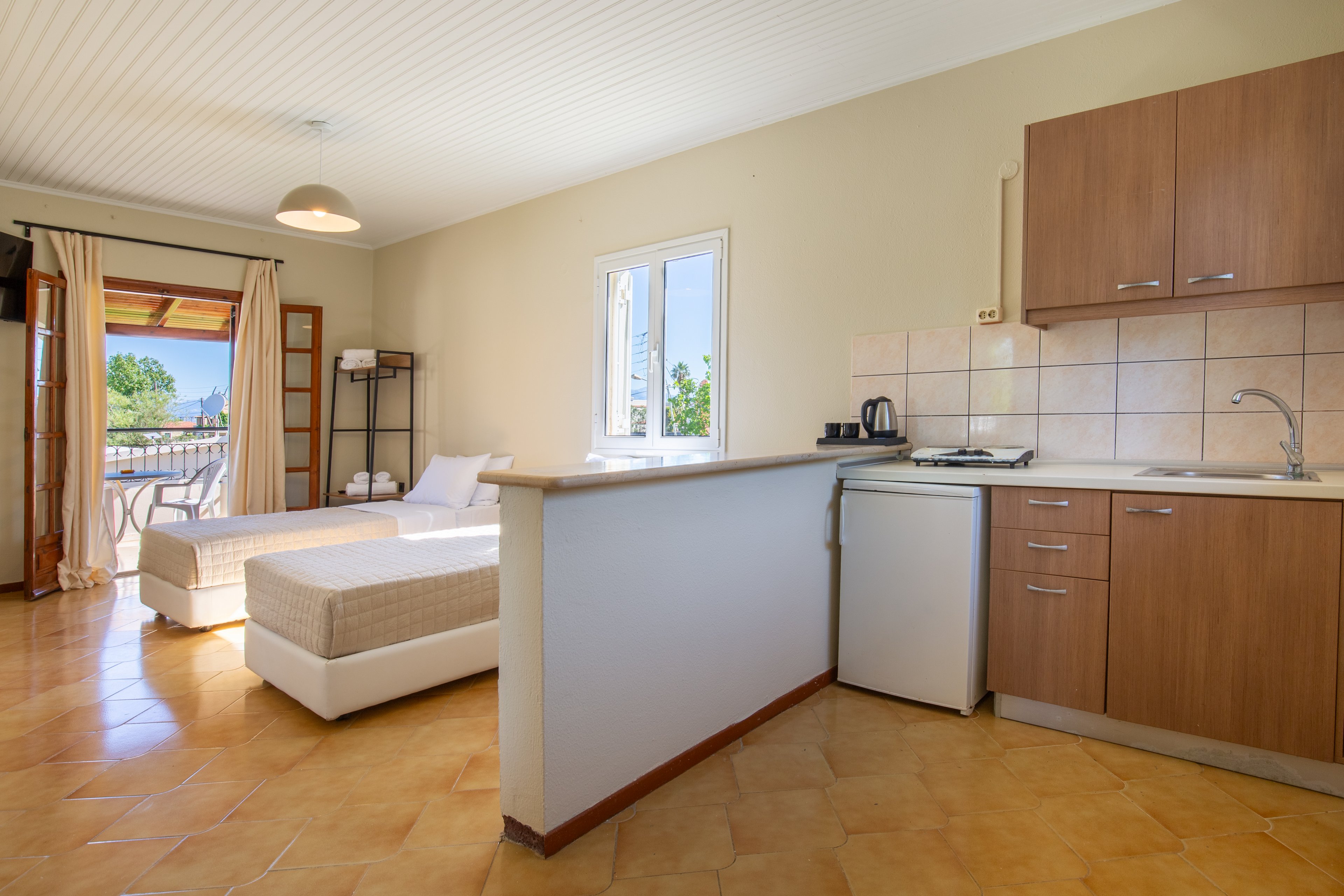 Kamari Apartments