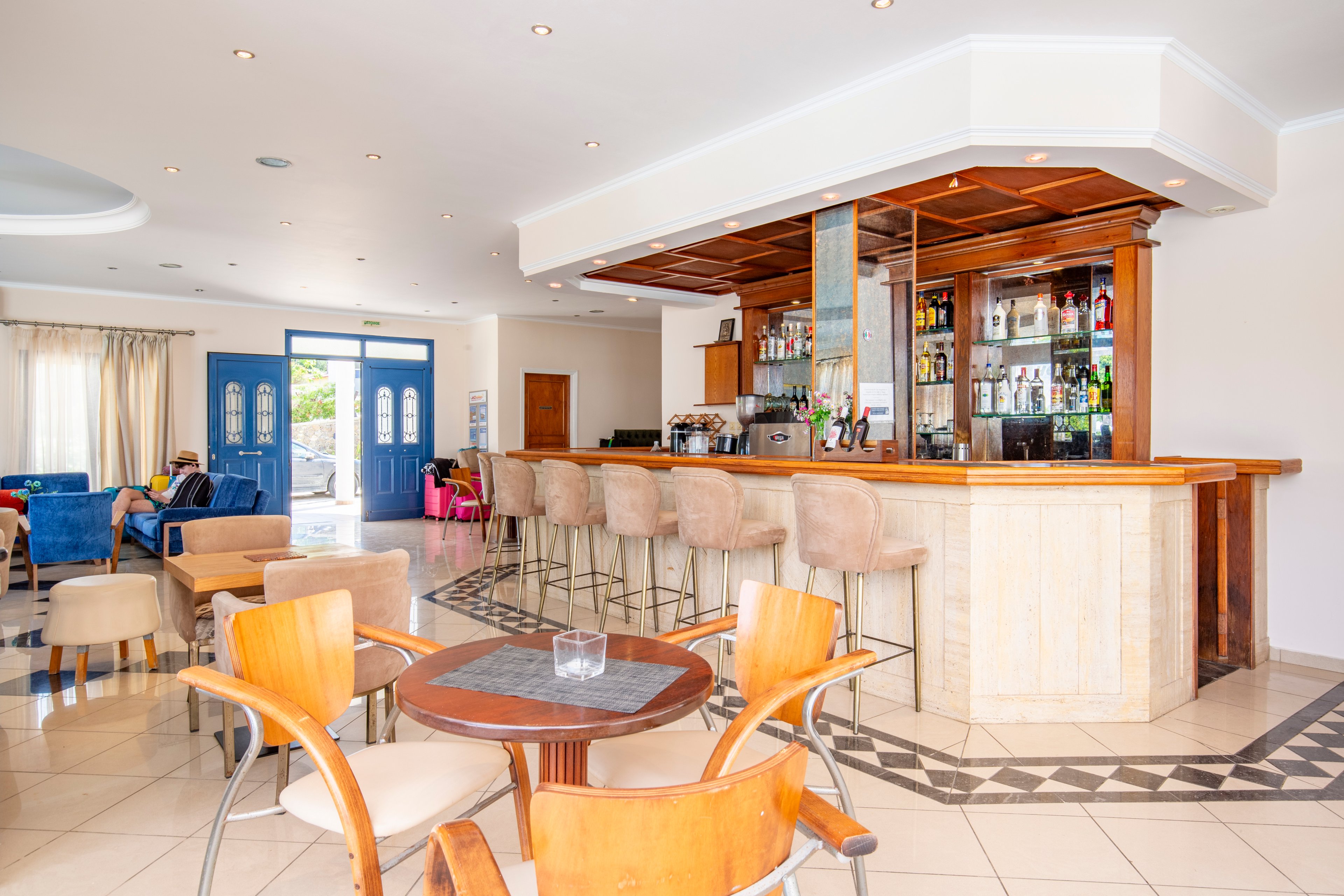 San George Apartments