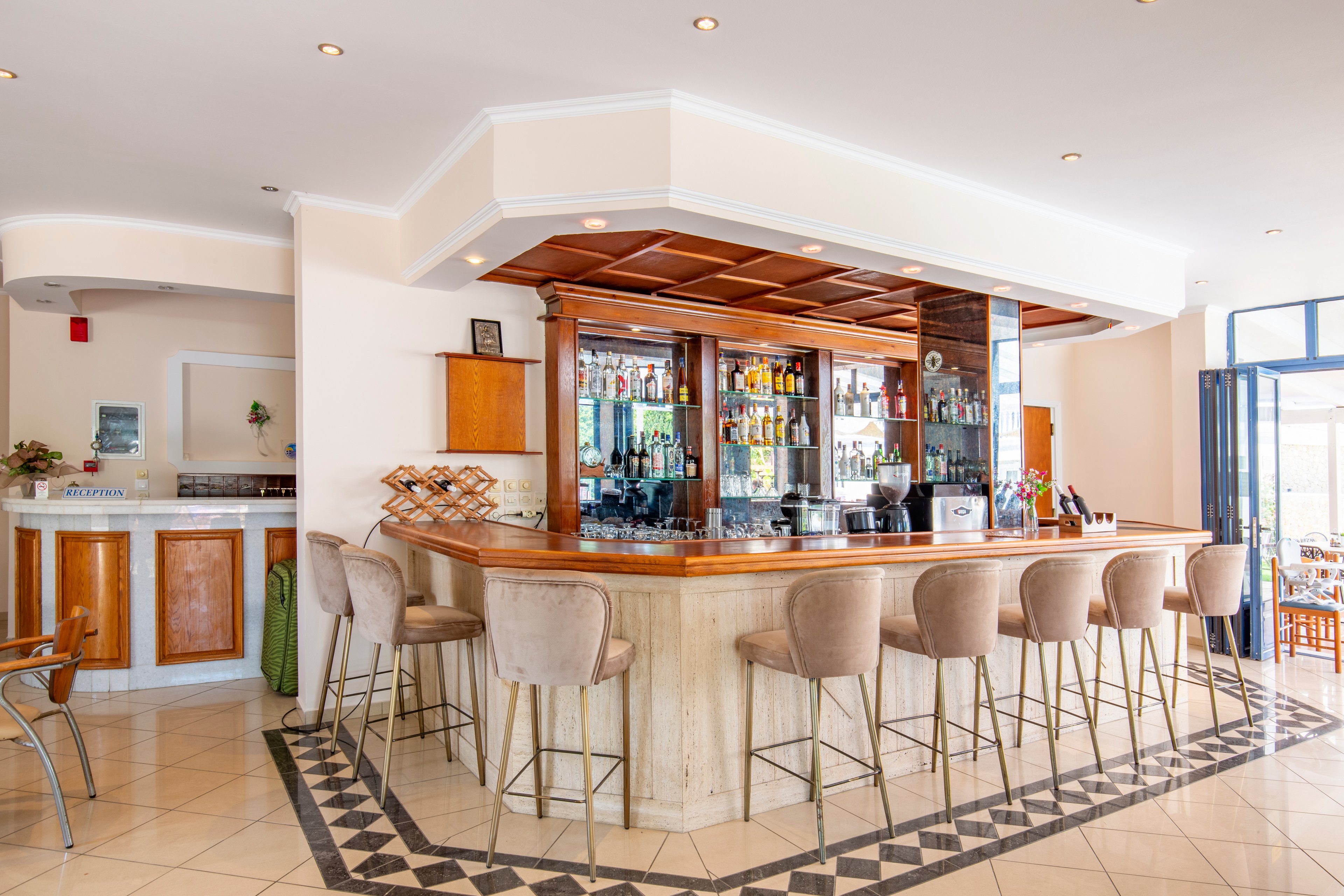 San George Apartments