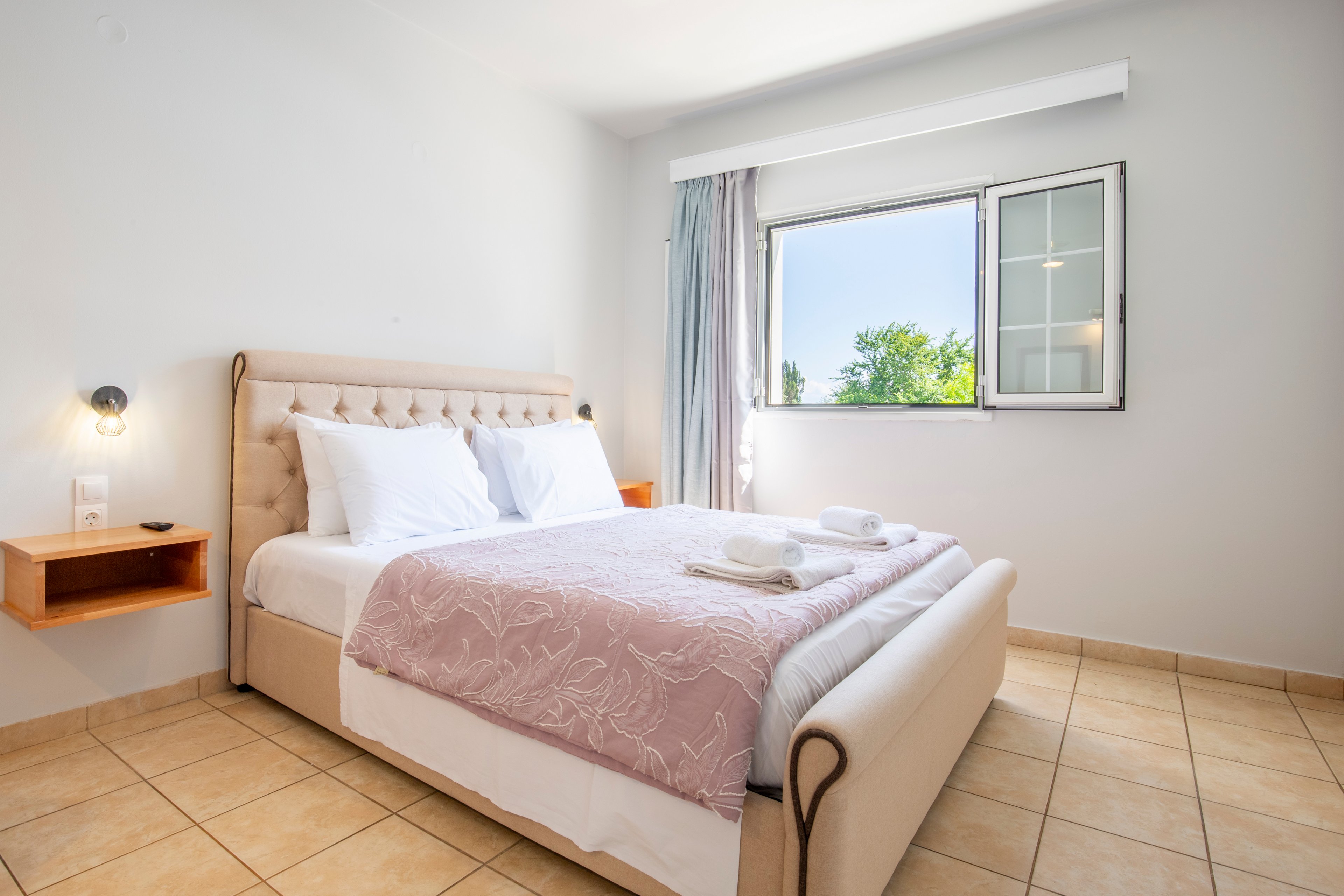 San George Apartments