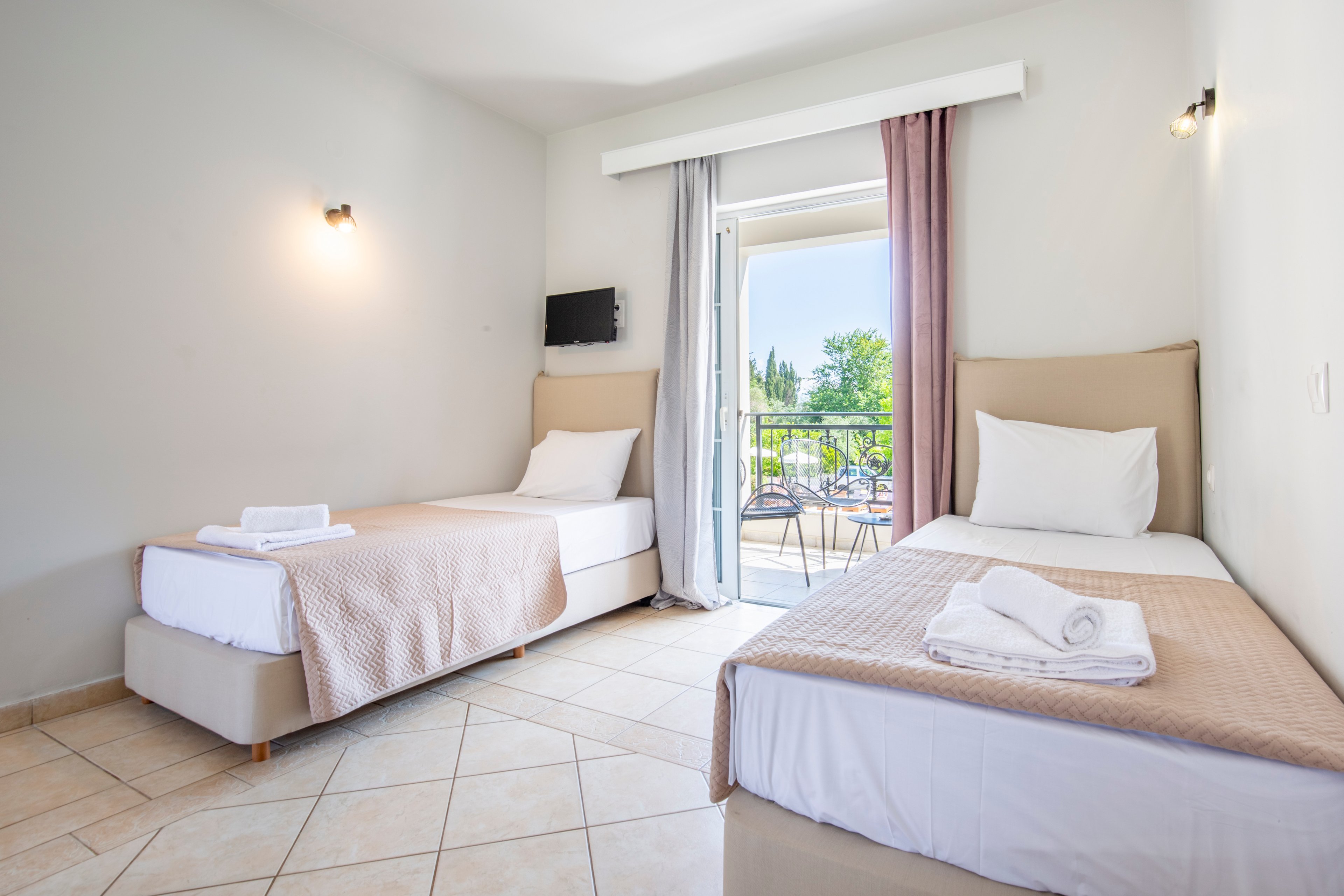 San George Apartments