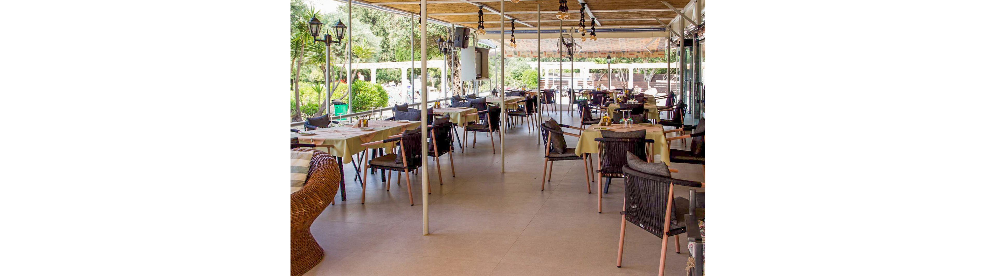 Katia Studios & Apartments