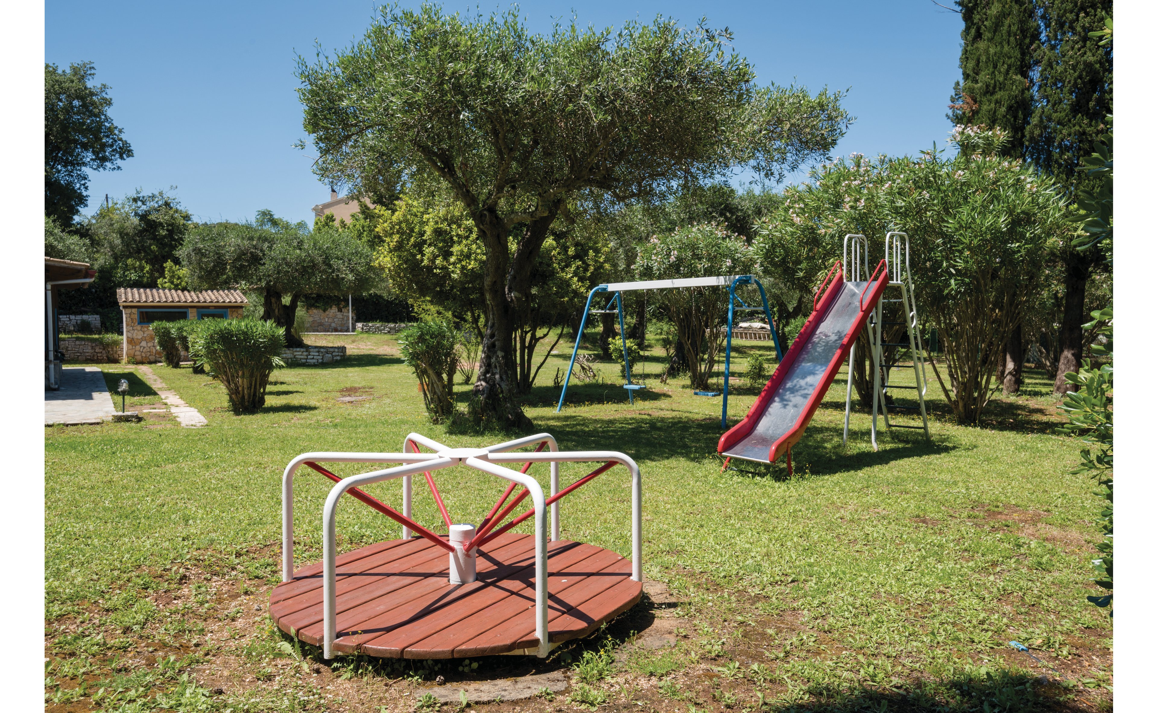 Katia Studios & Apartments