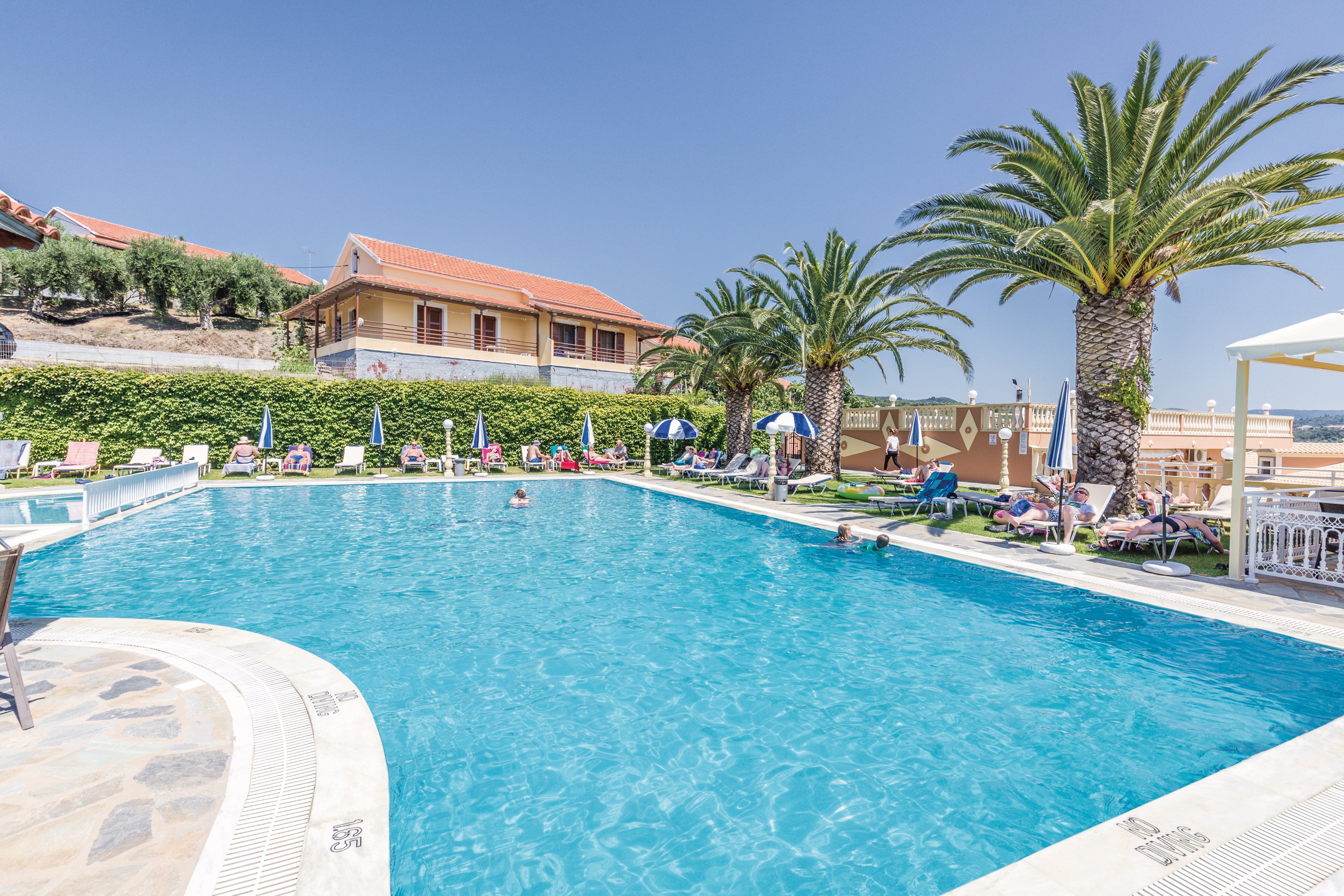 Kapetanios Apartments