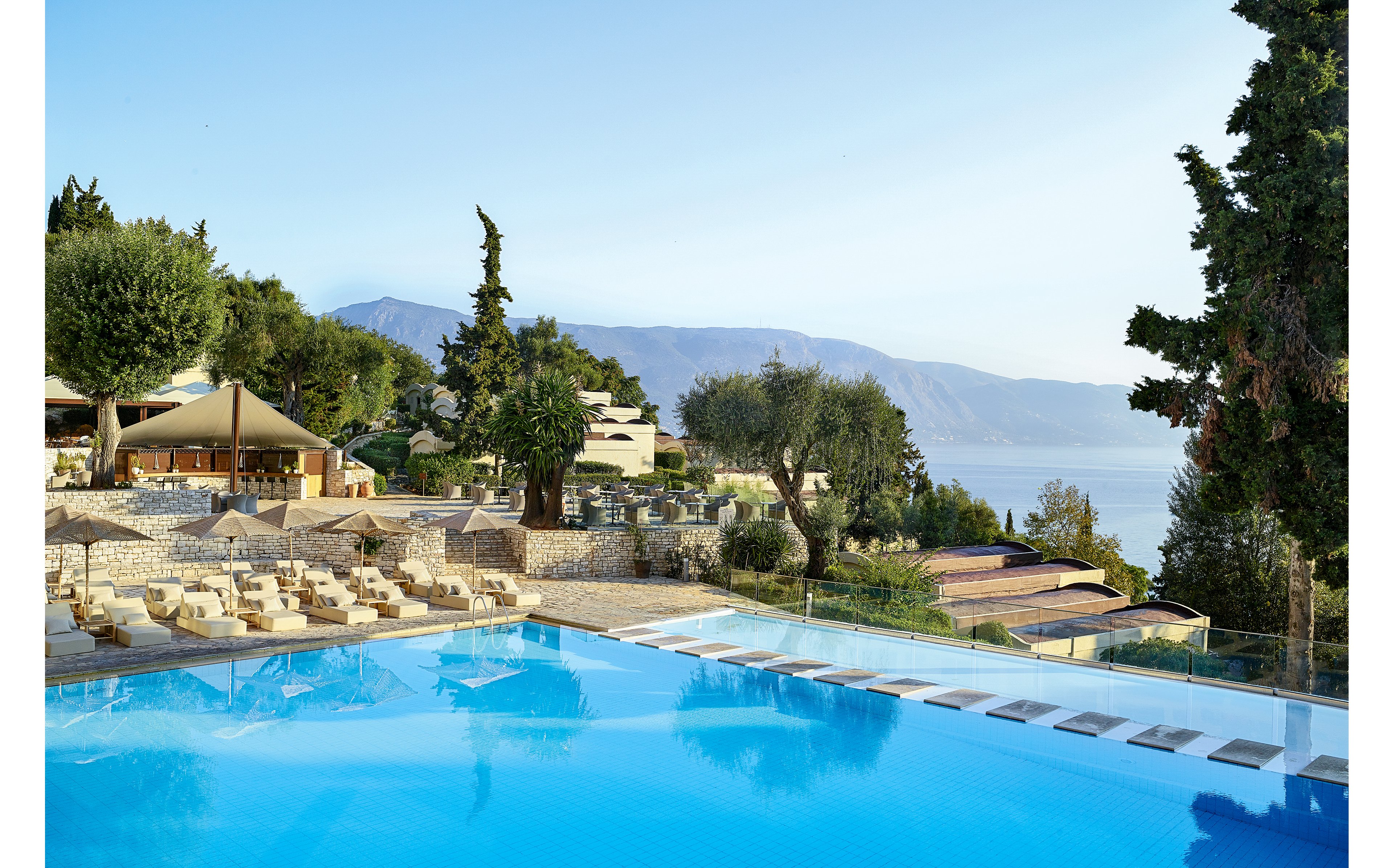 Grecotel LUXME Daphnila Bay