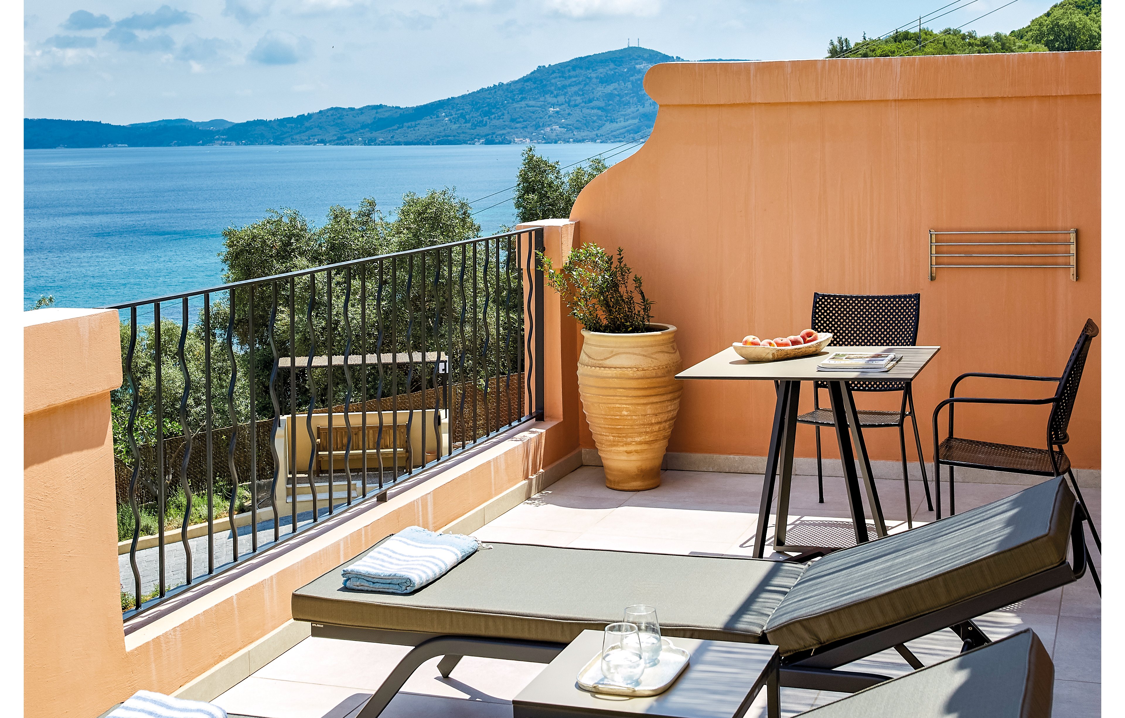 Nido Mar-Bella Collection