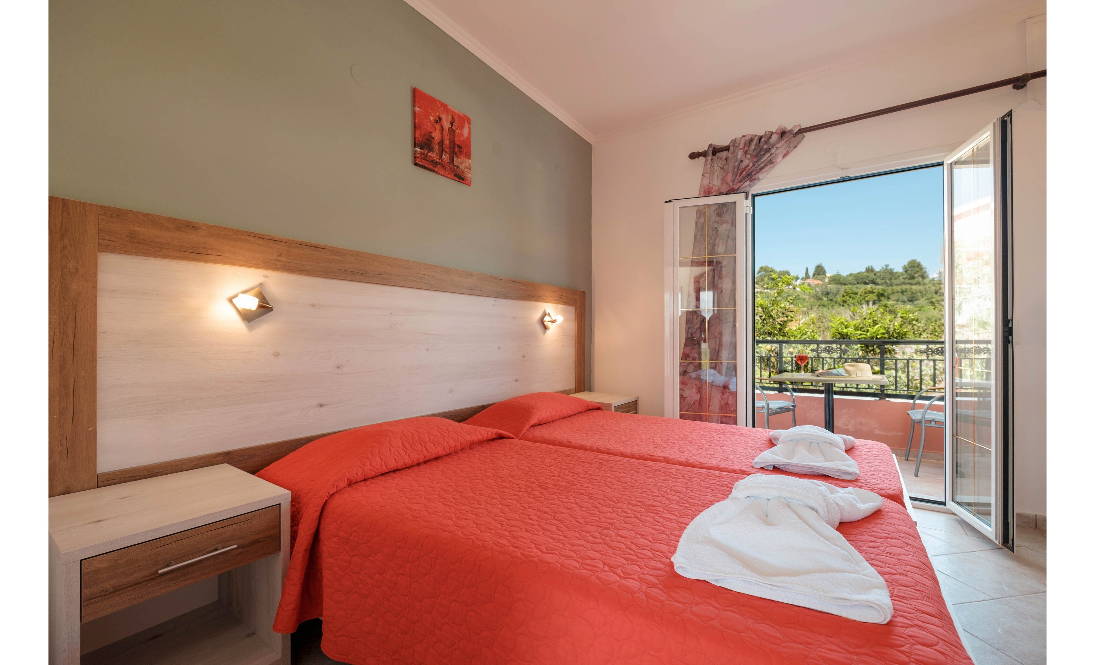 Nafsika & Dionyssos at Rainbow