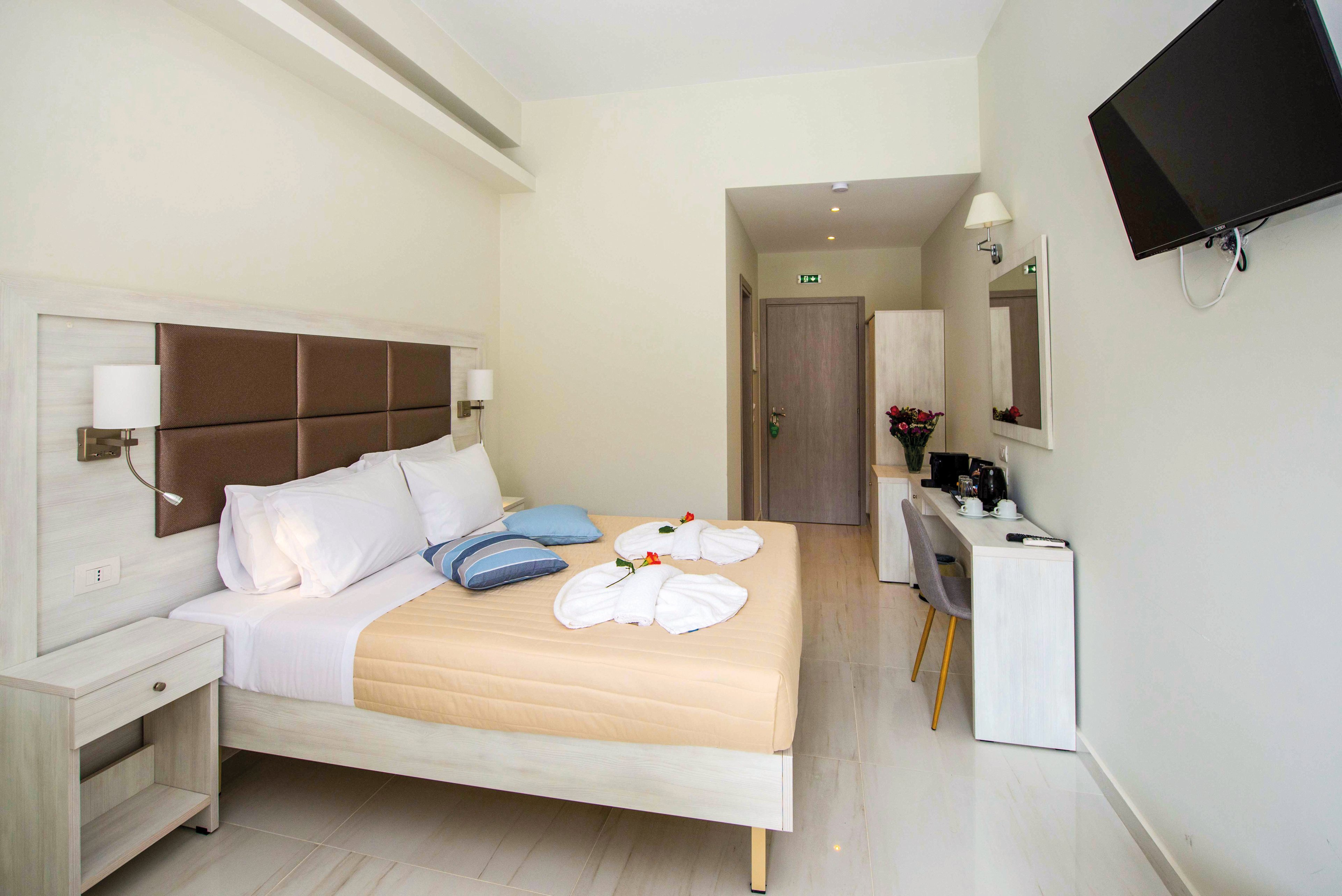 Amour Holiday Resort