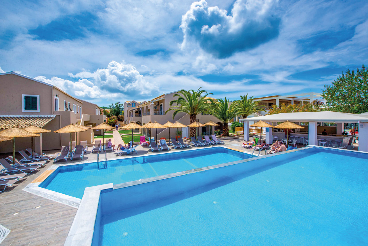 Amour Holiday Resort