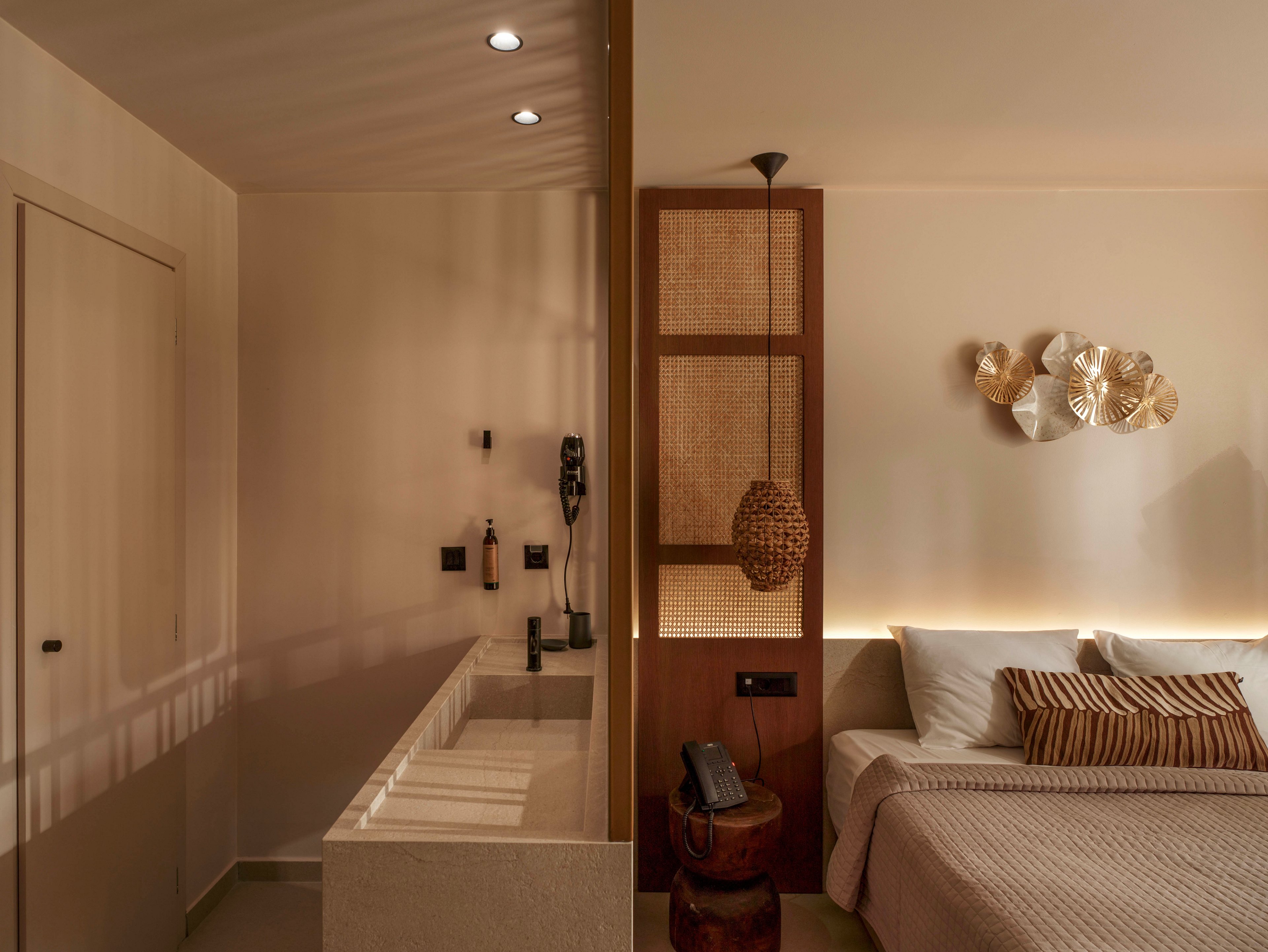 Ekati Mare Lifestyle Resort