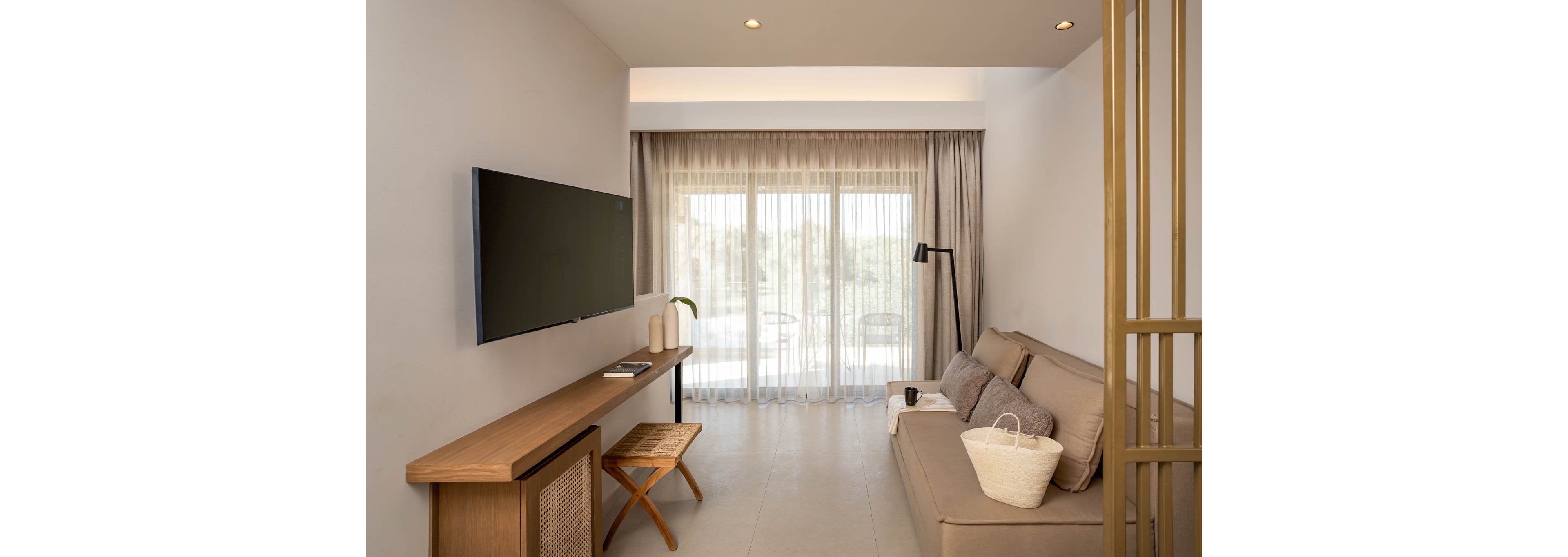 Ekati Mare Lifestyle Resort