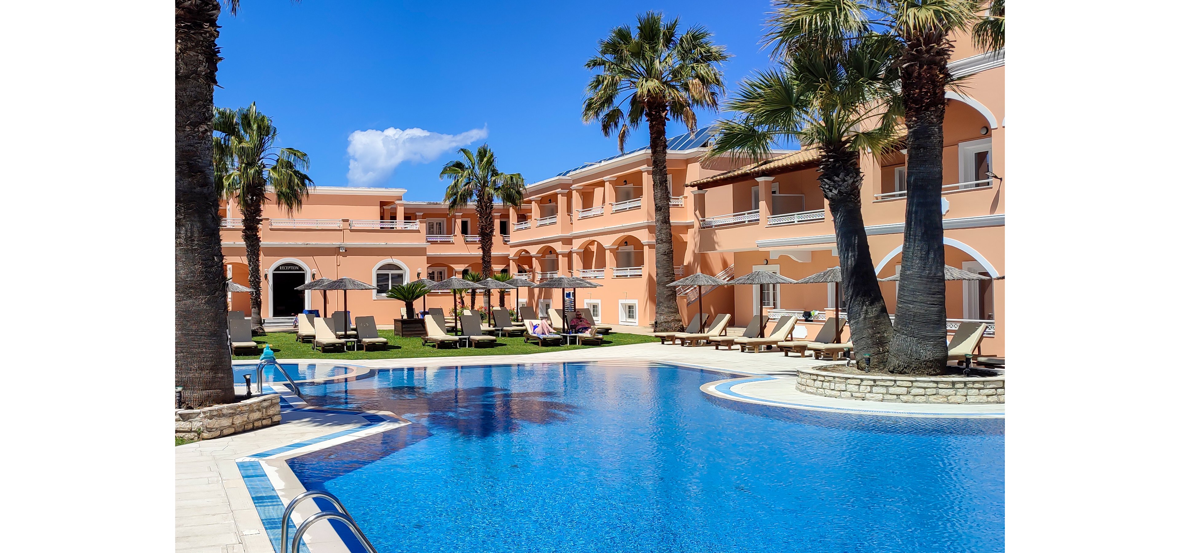 Lagoon Hotel and Apartments