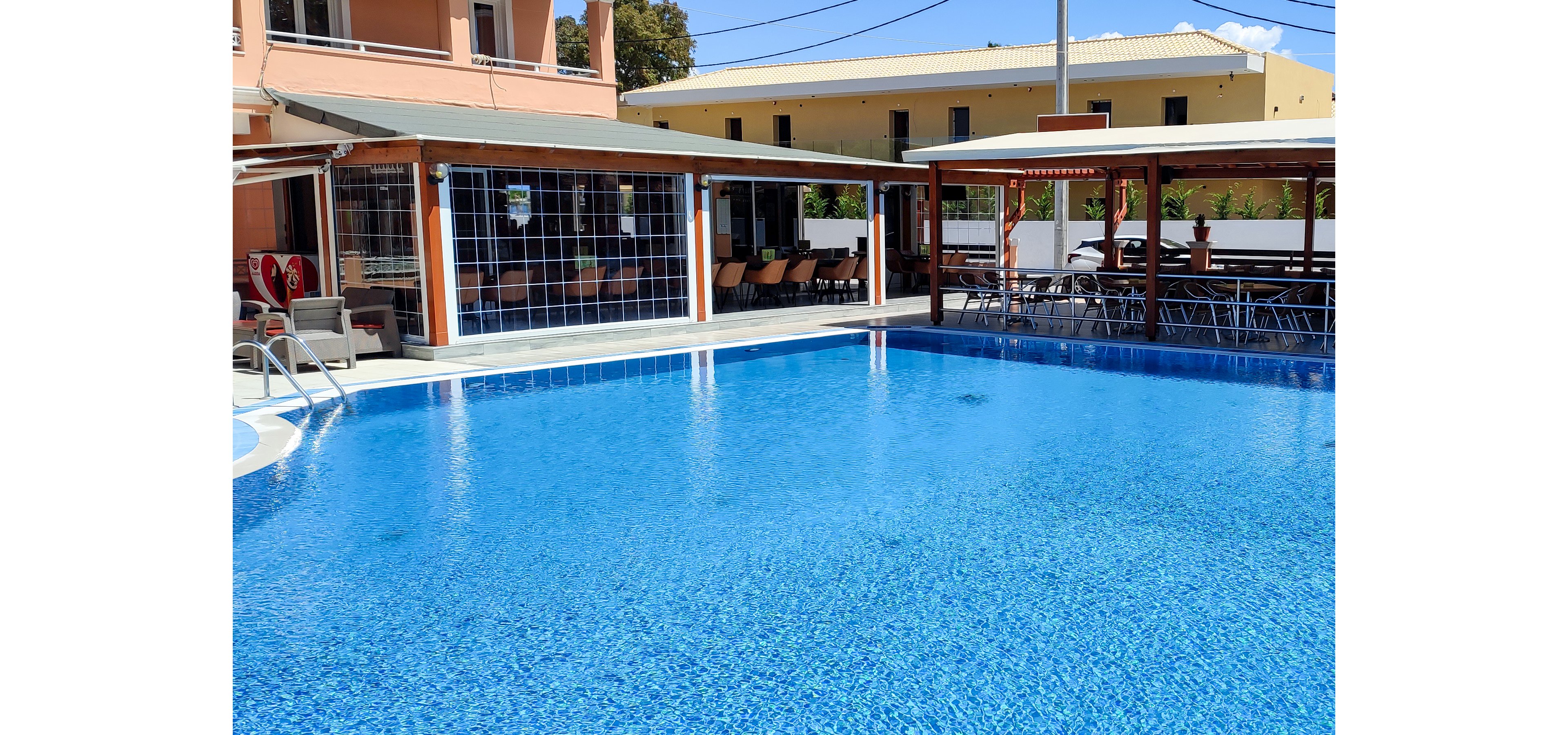 Lagoon Hotel and Apartments