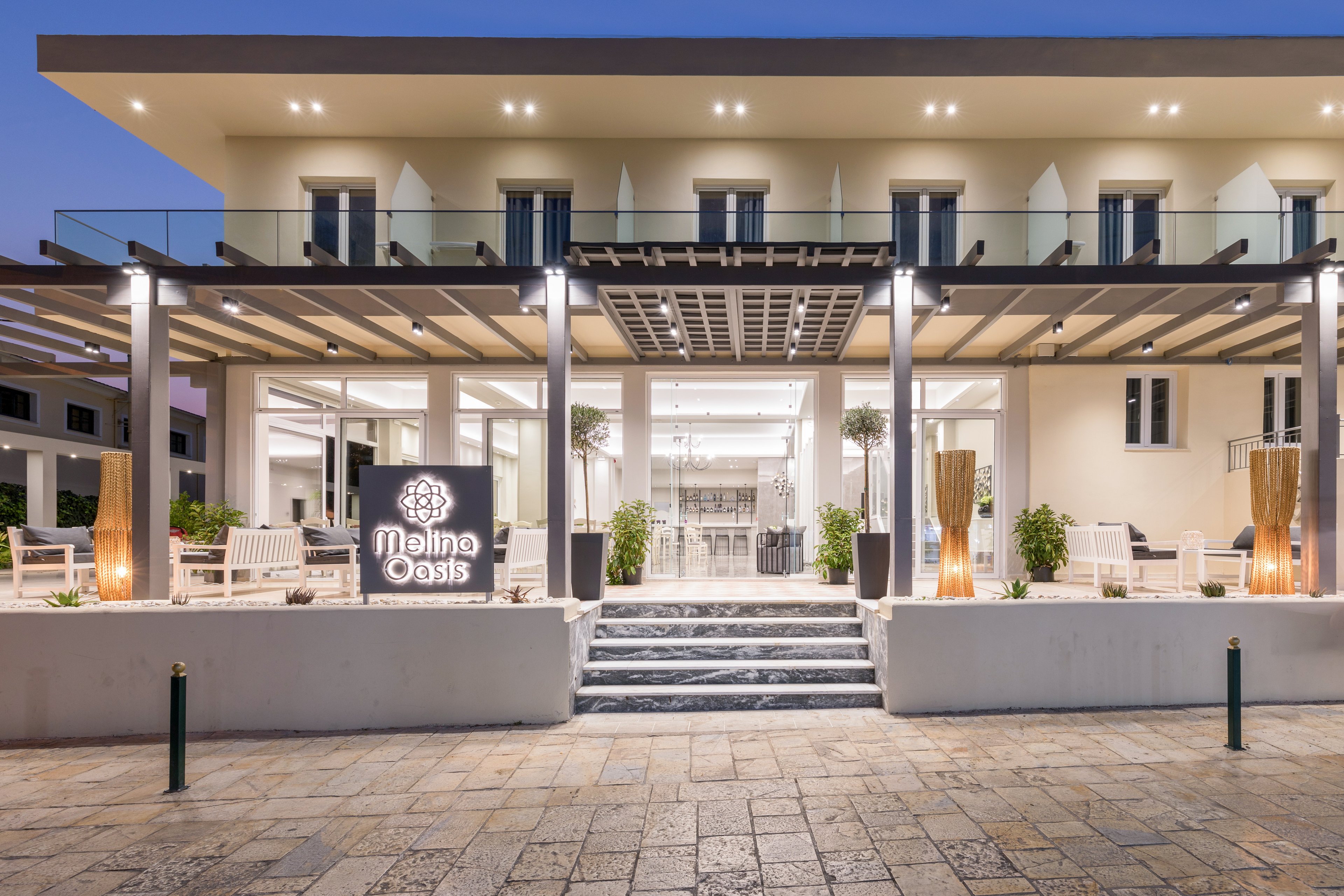 Melina Oasis
