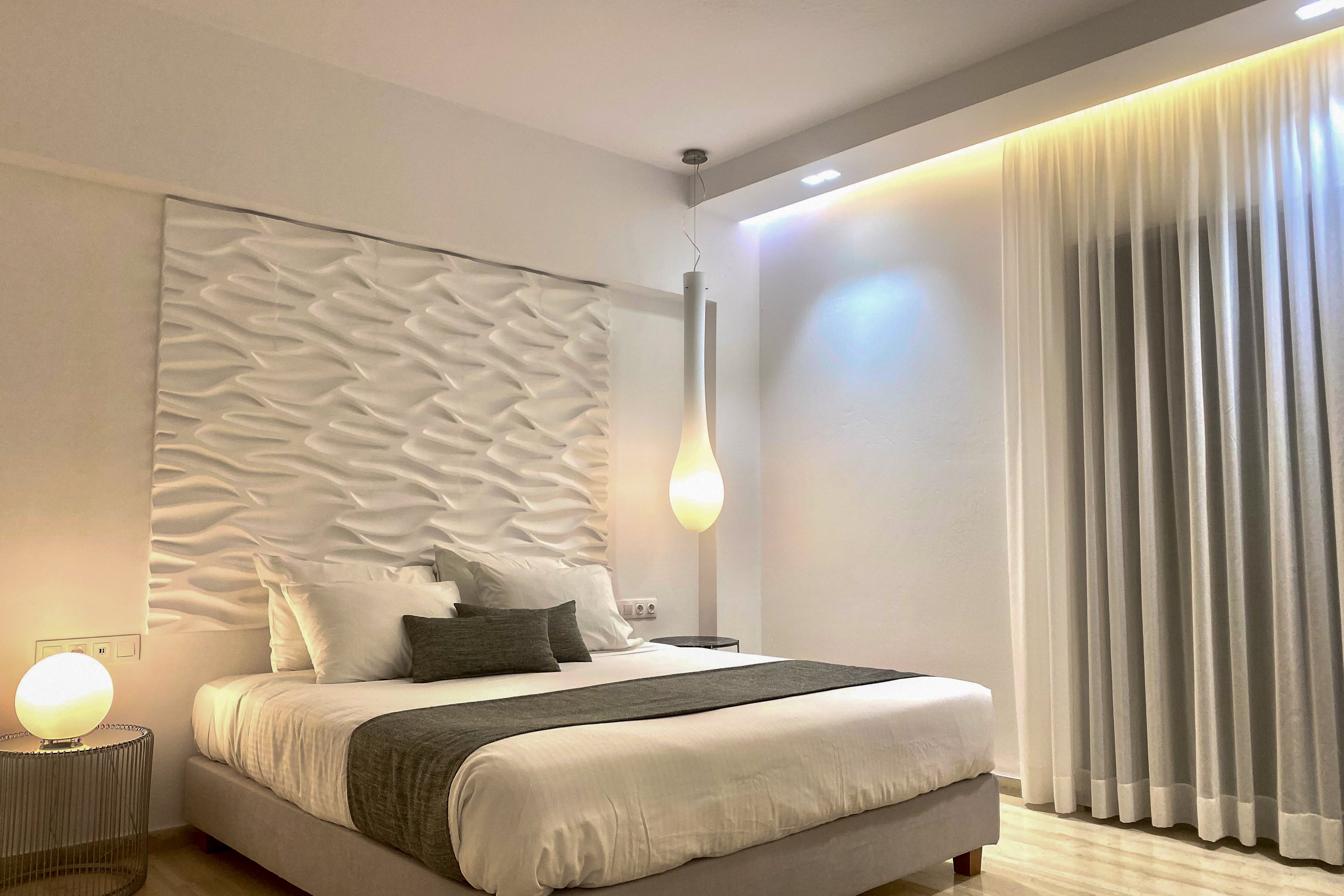 Bruskos Hotel & Suites