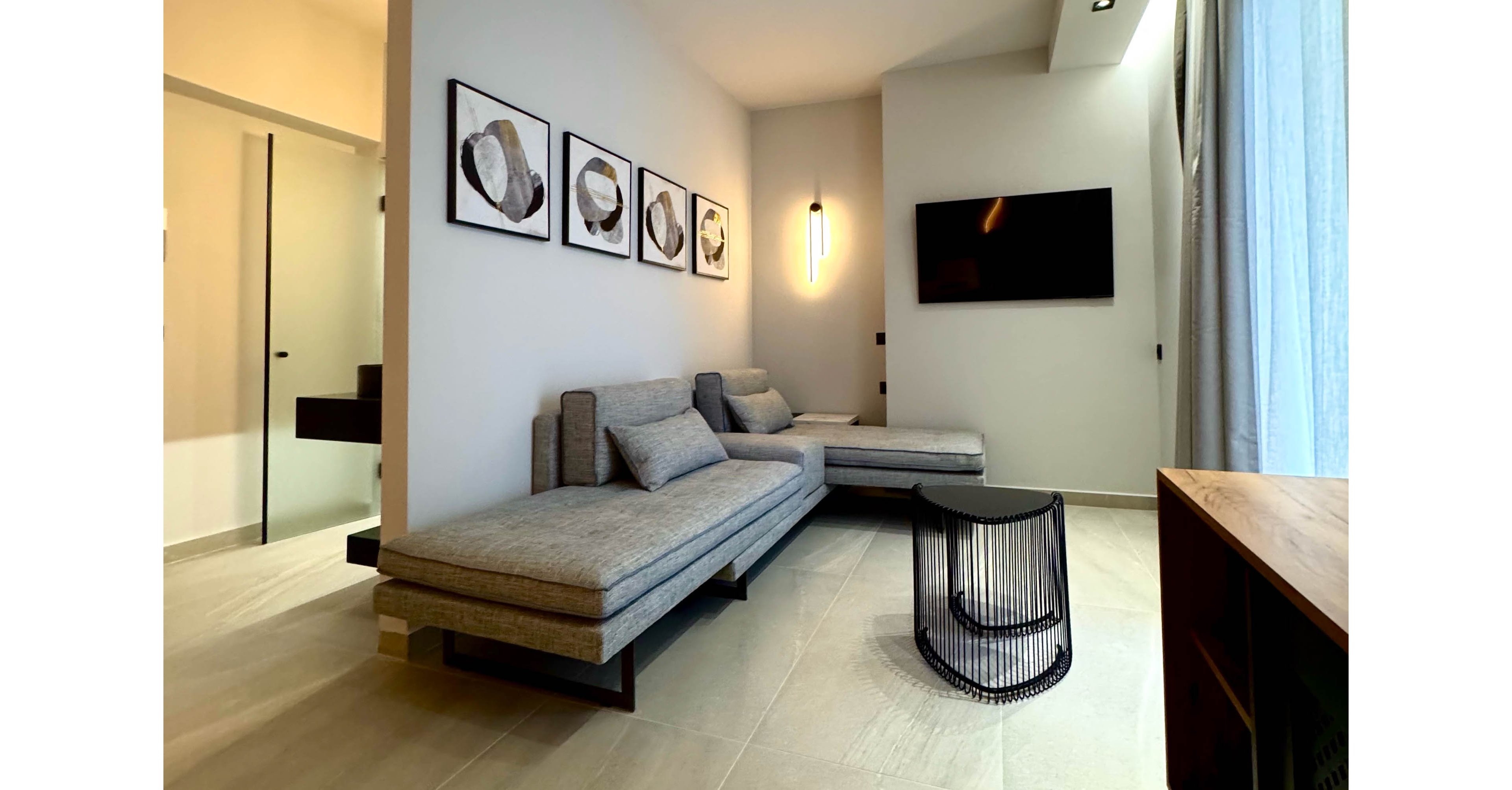 Bruskos Hotel & Suites