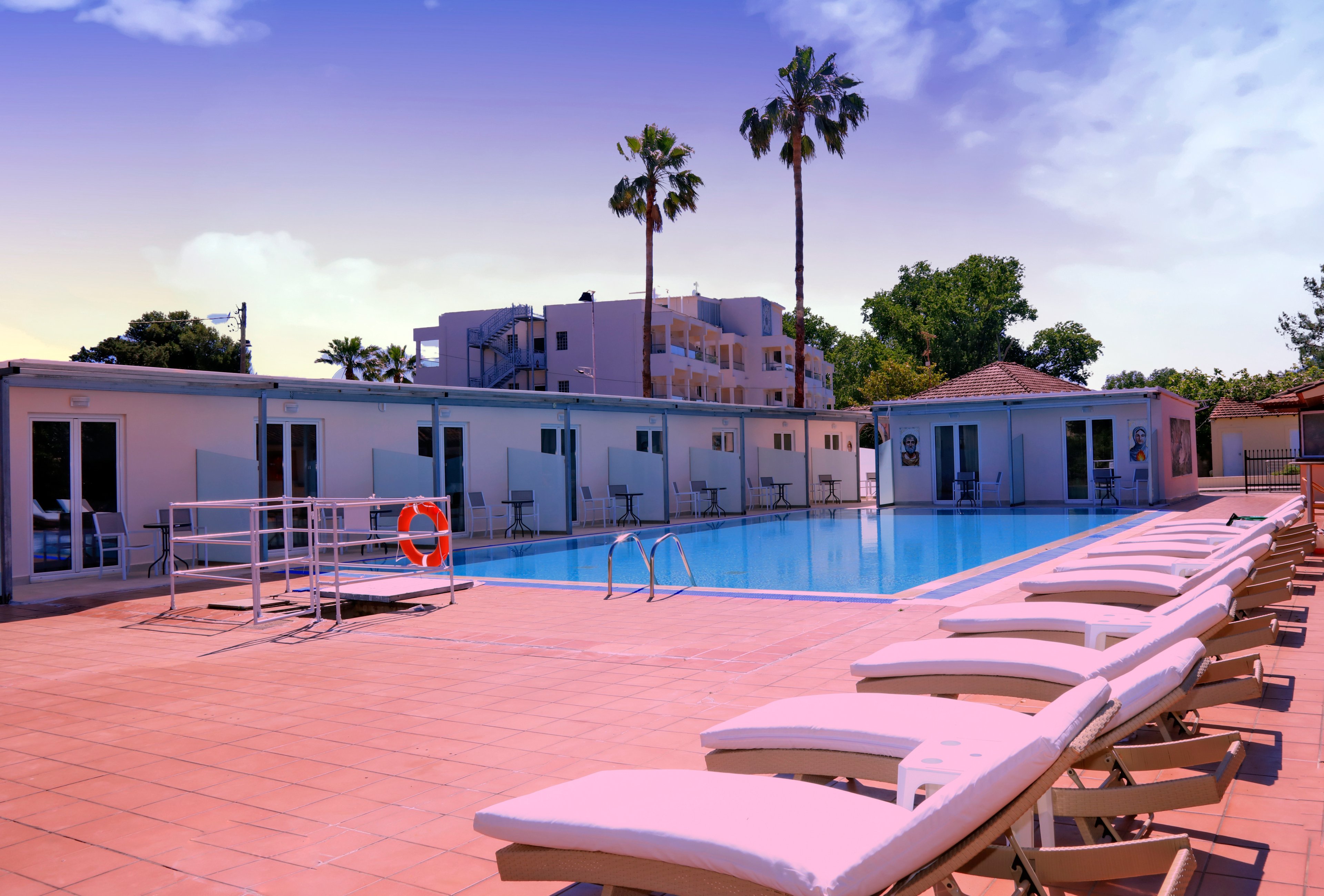 Cavomarina Beach Hotel