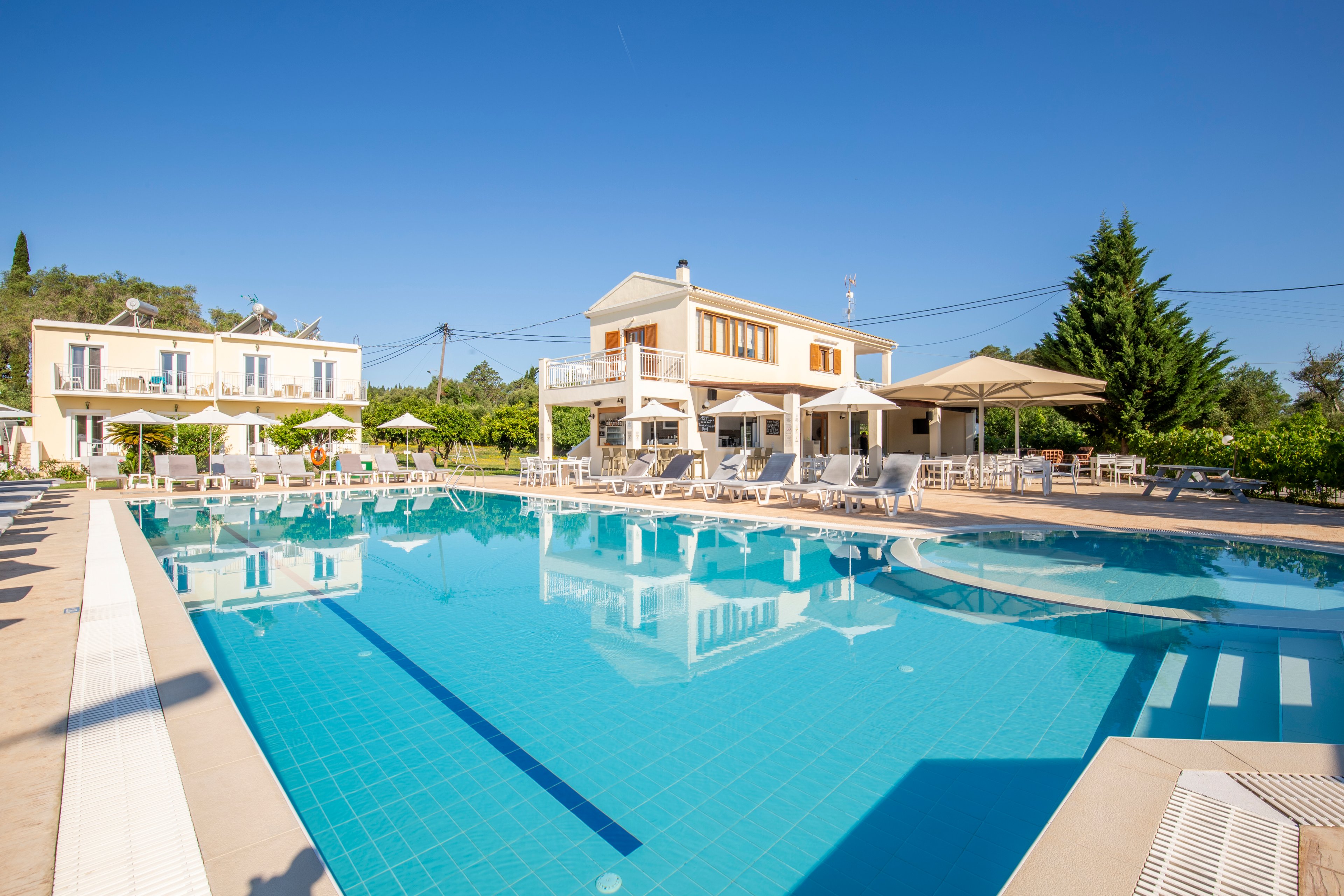 Yianetta Hotel Apartments