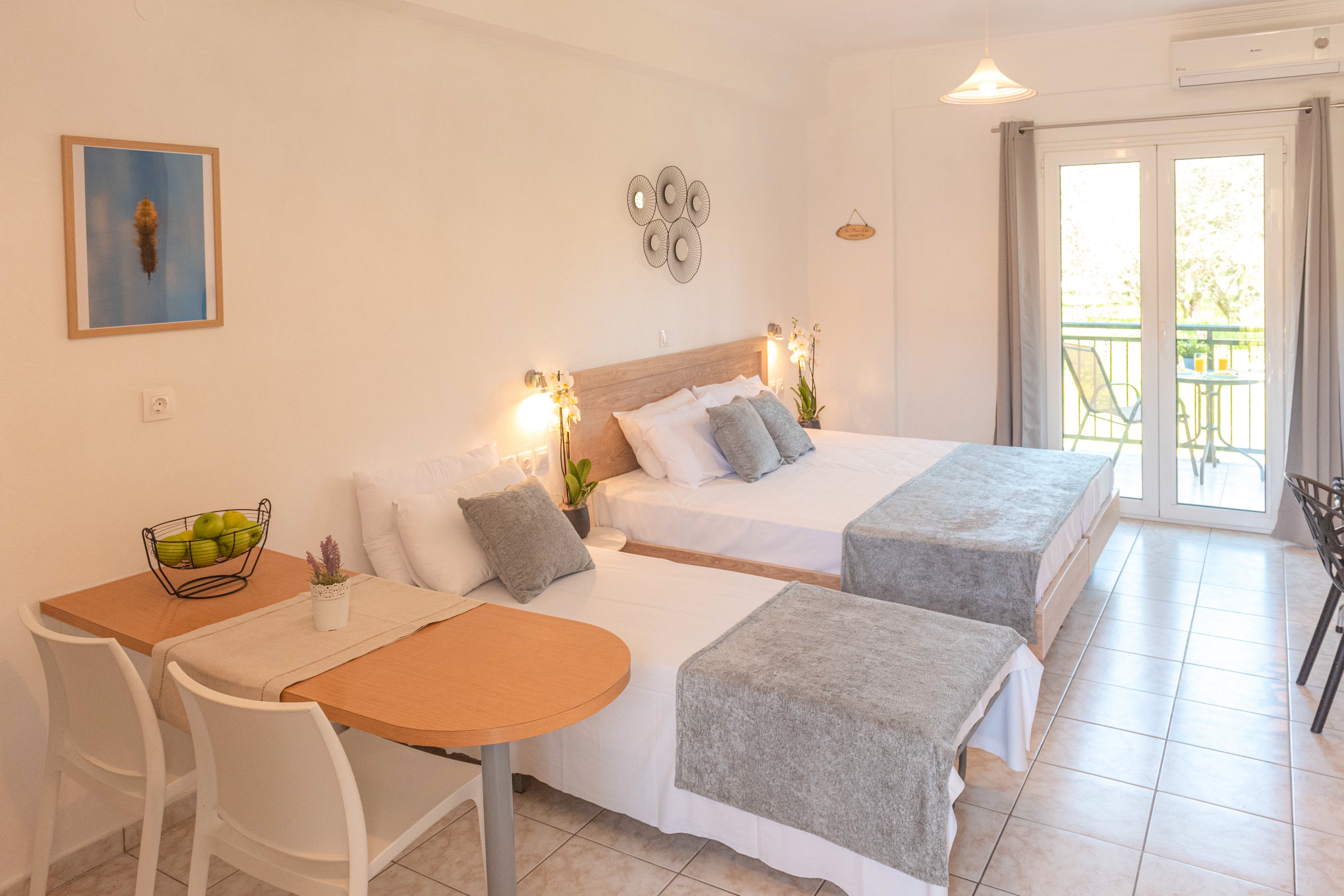 Yianetta Hotel Apartments