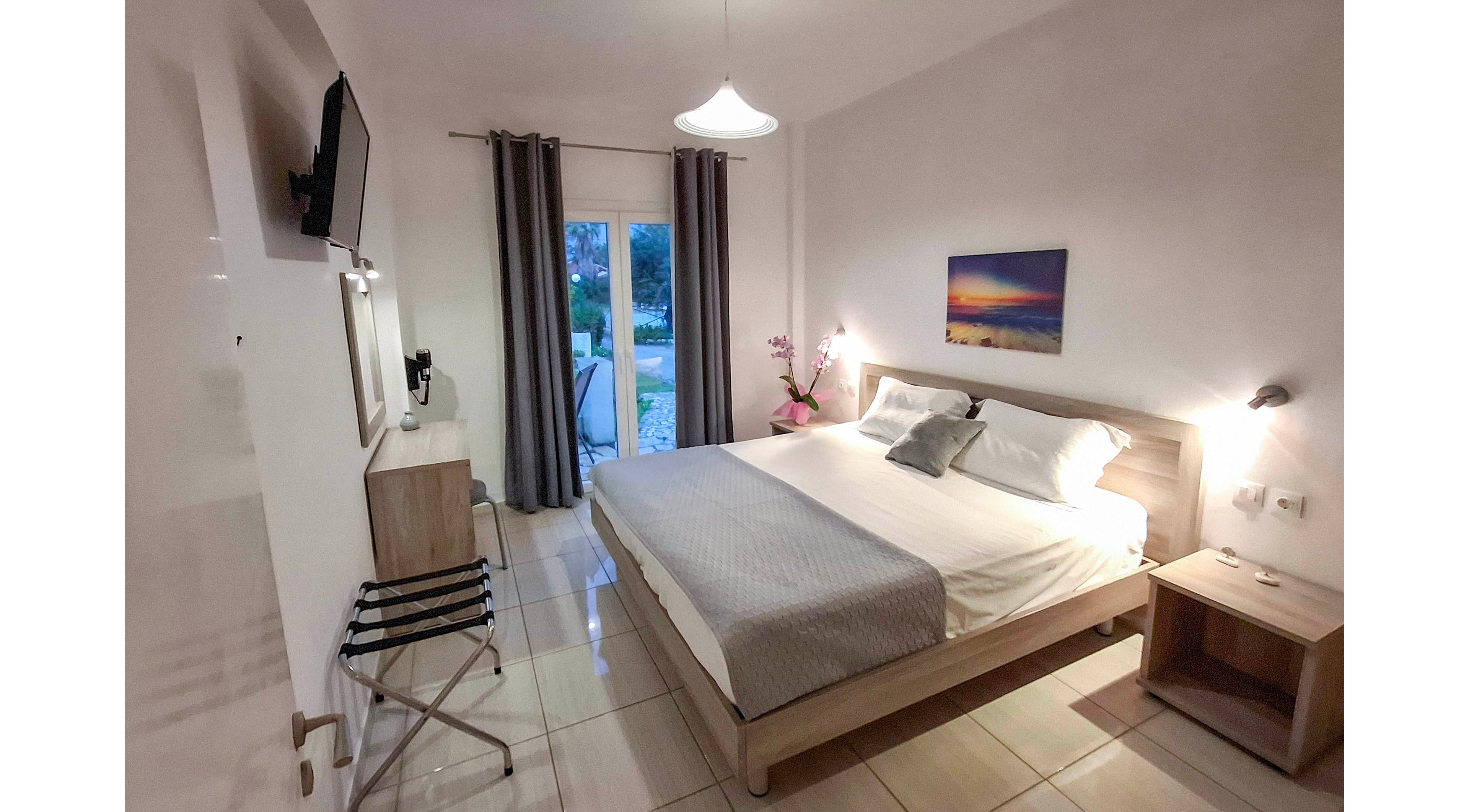 Yianetta Hotel Apartments