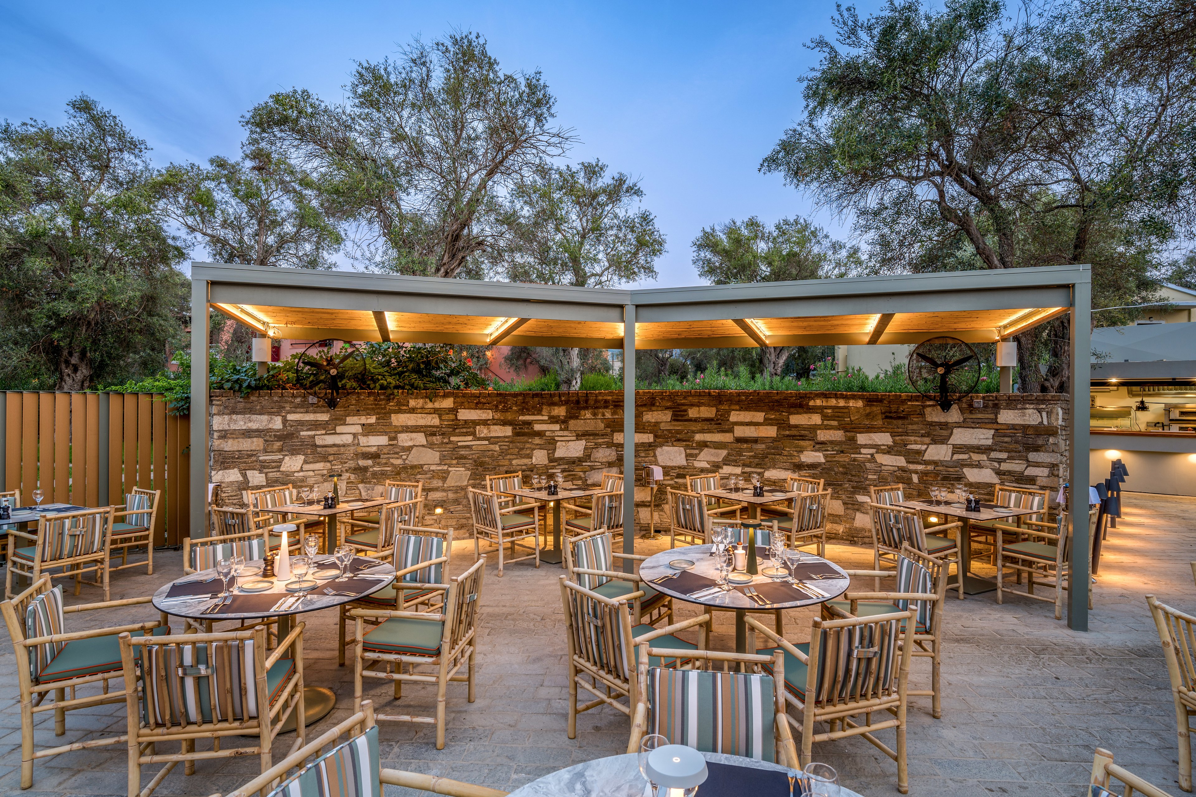 Sentido Apollo Palace