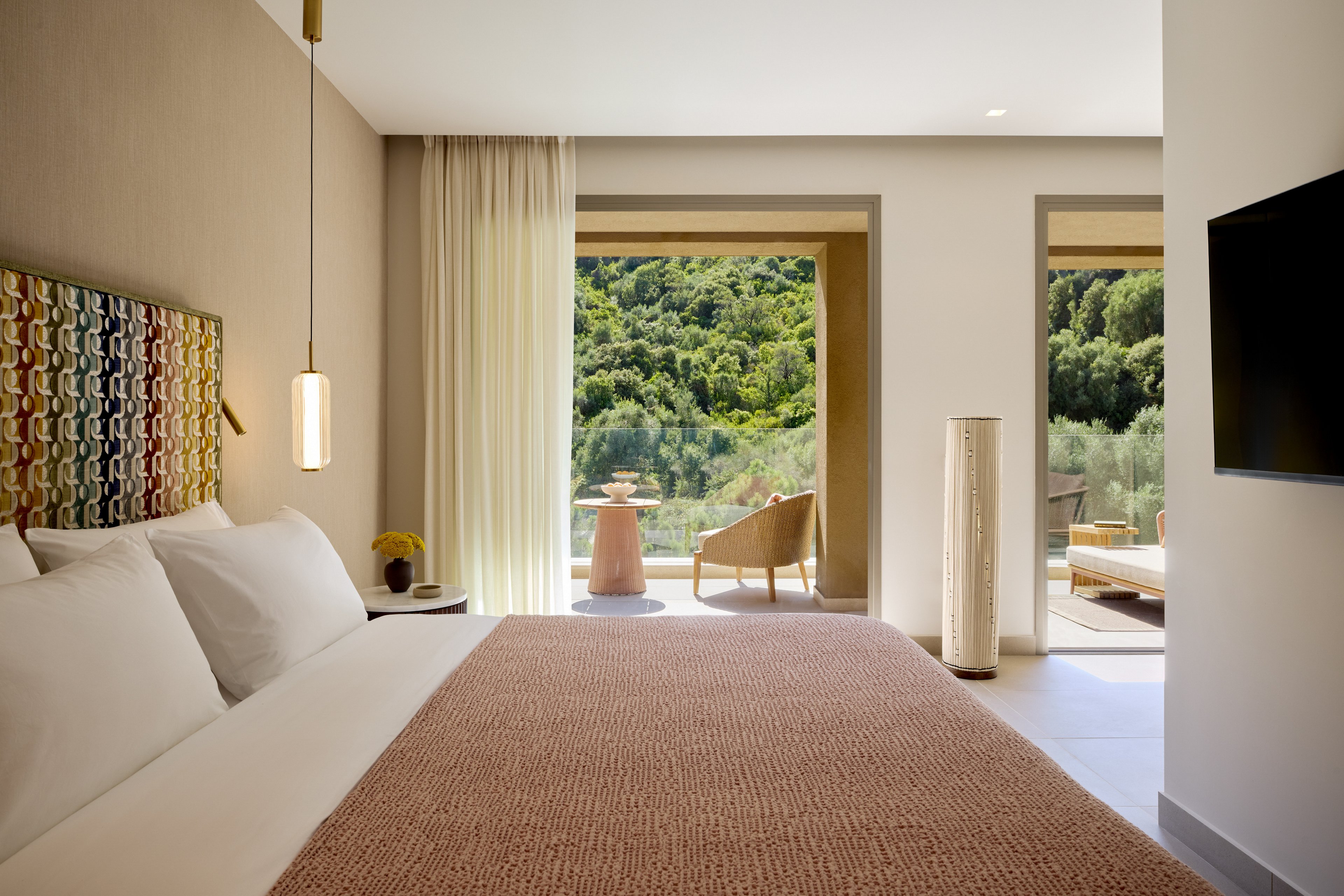 Avali Mar-Bella Collection