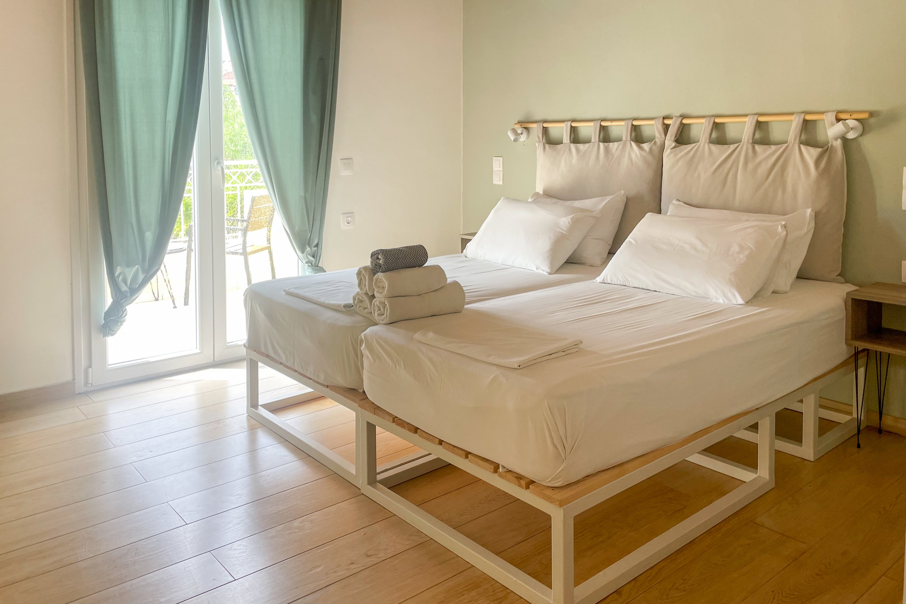 Mythos Apartments Hotel