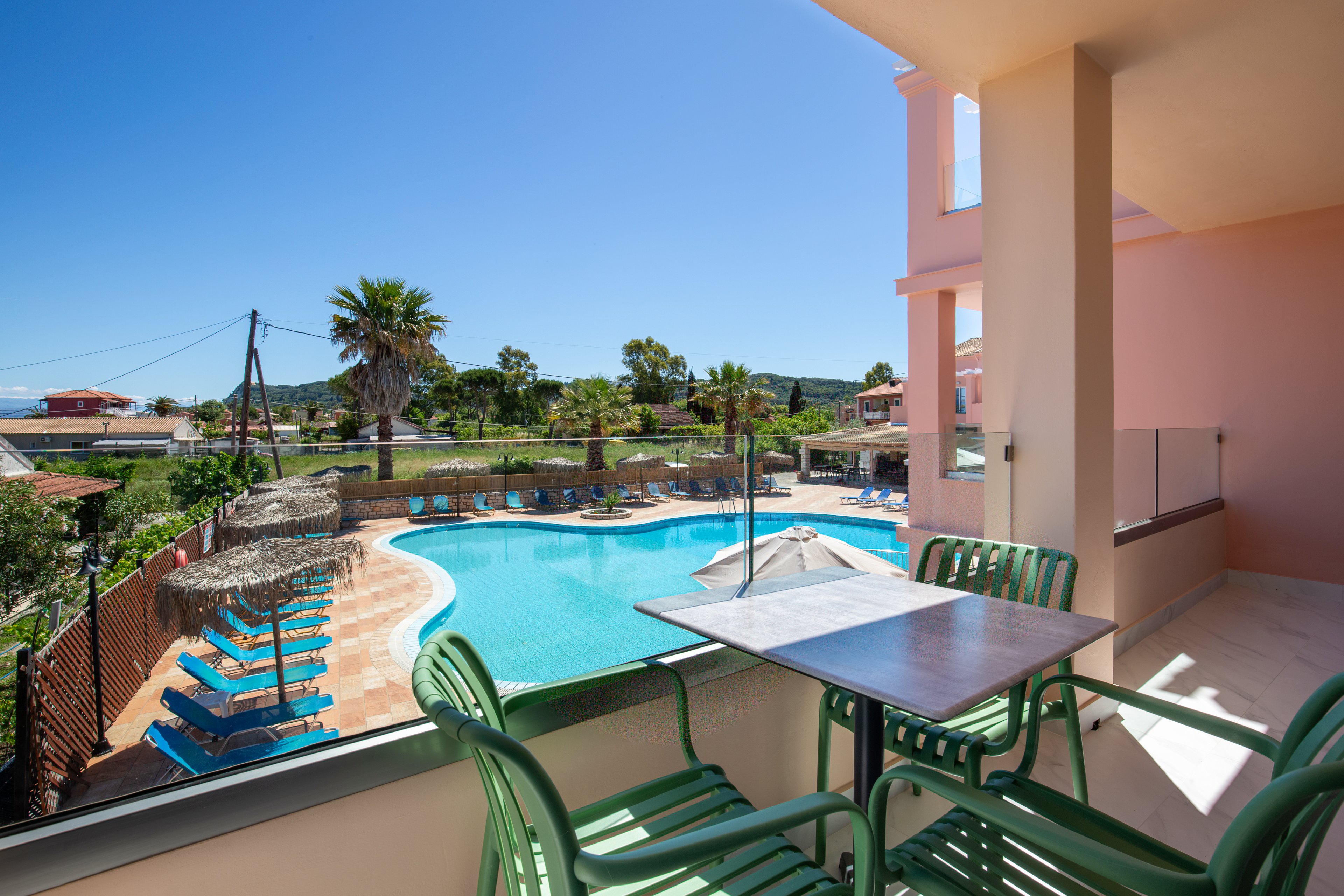 Anemona Studios & Apartments