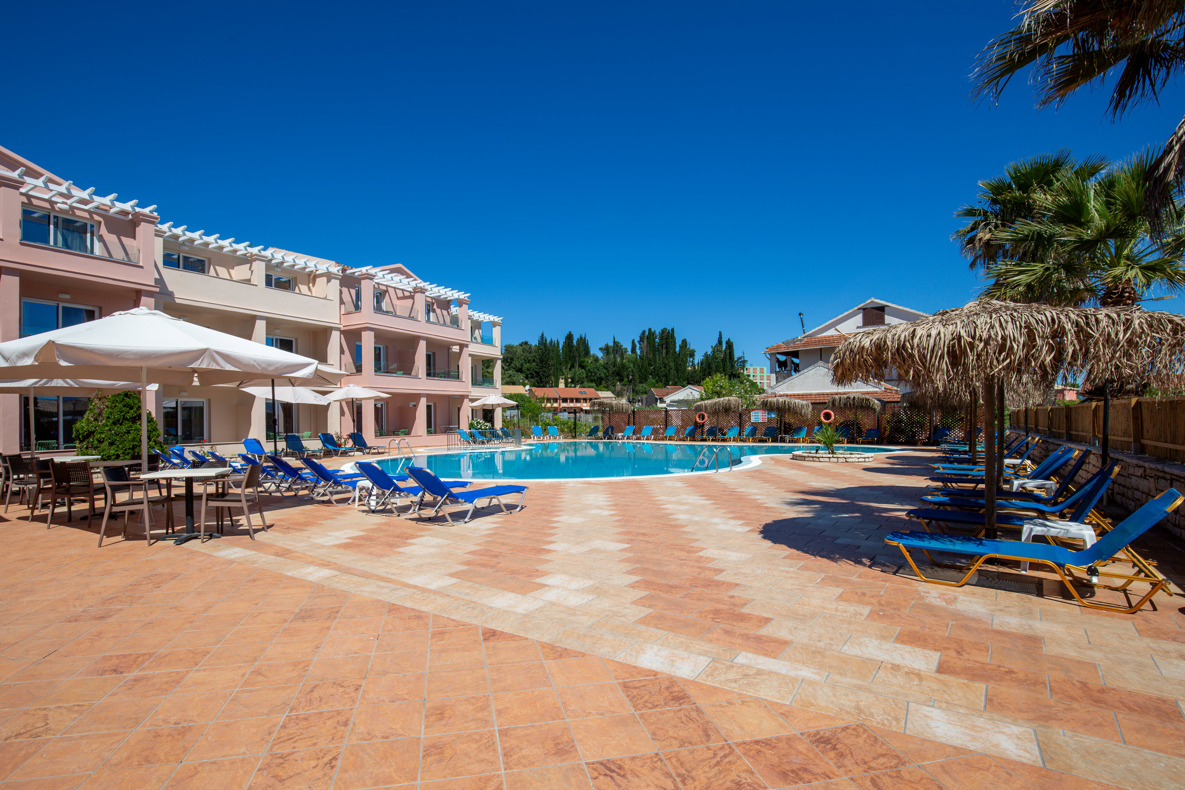 Anemona Studios & Apartments
