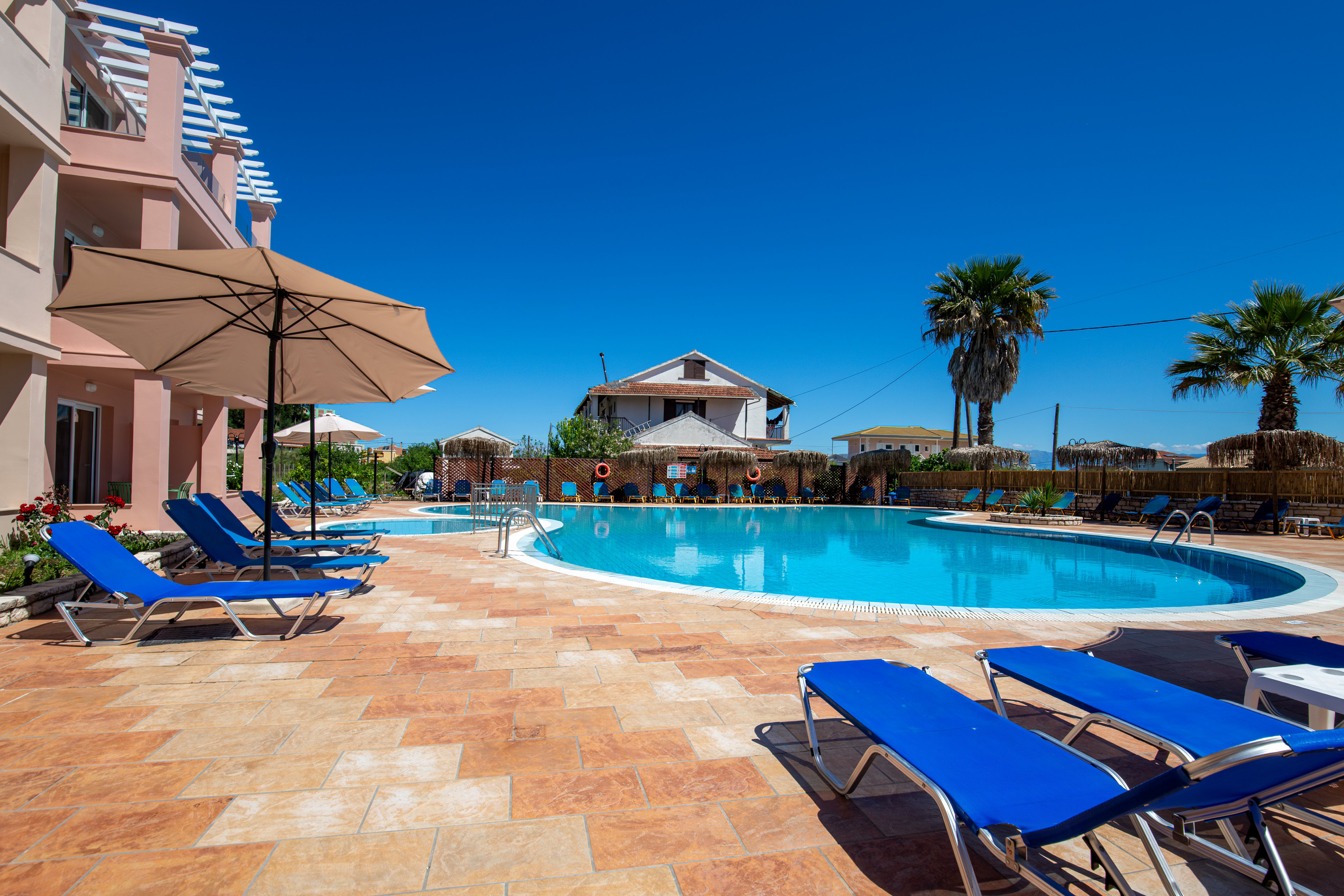 Anemona Studios & Apartments