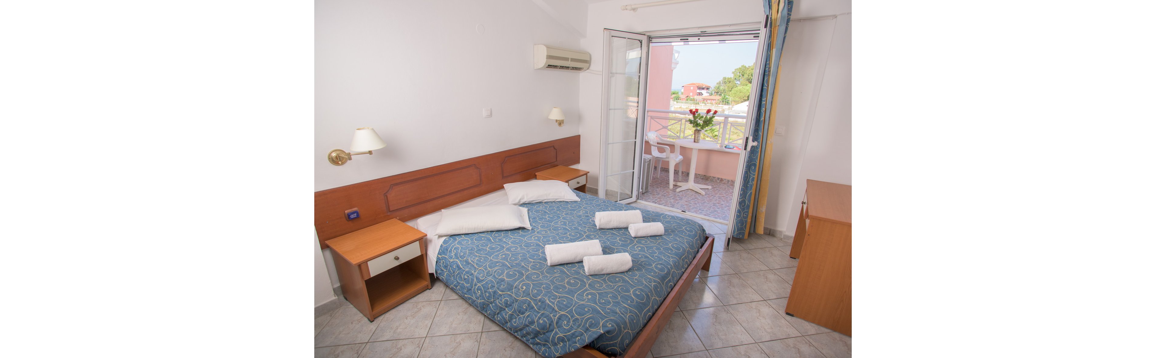 Anemona Studios & Apartments