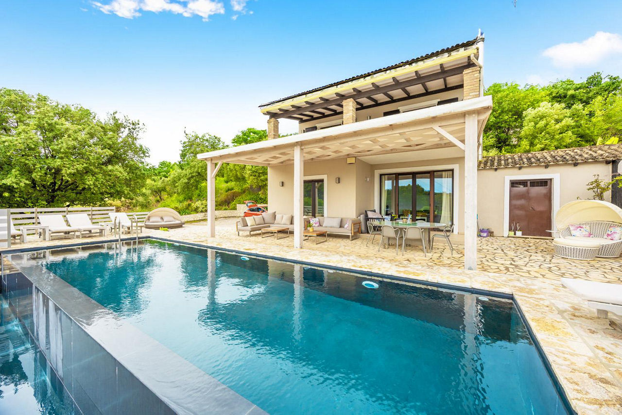 Villa Antinoti - Agni