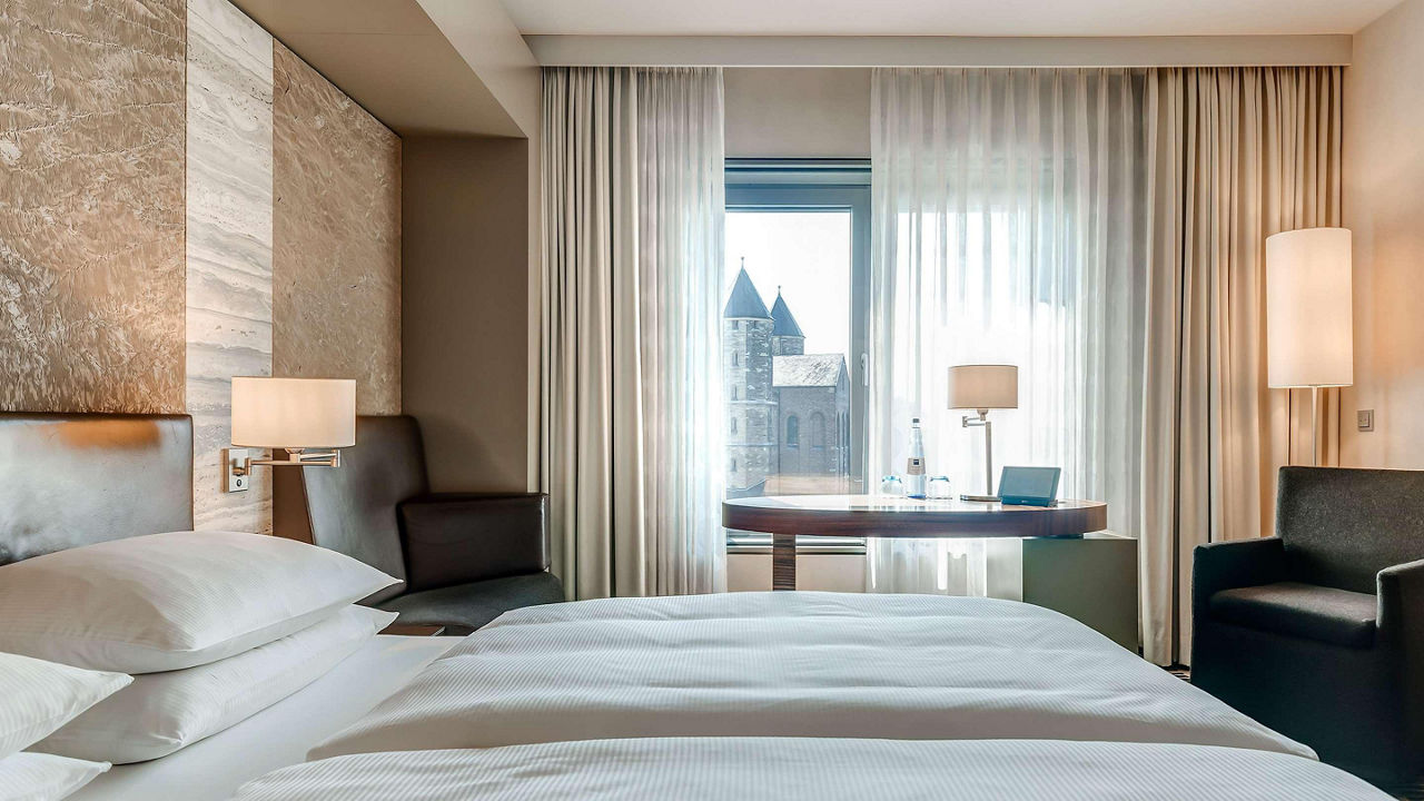 Dorint Am Heumarkt Koeln