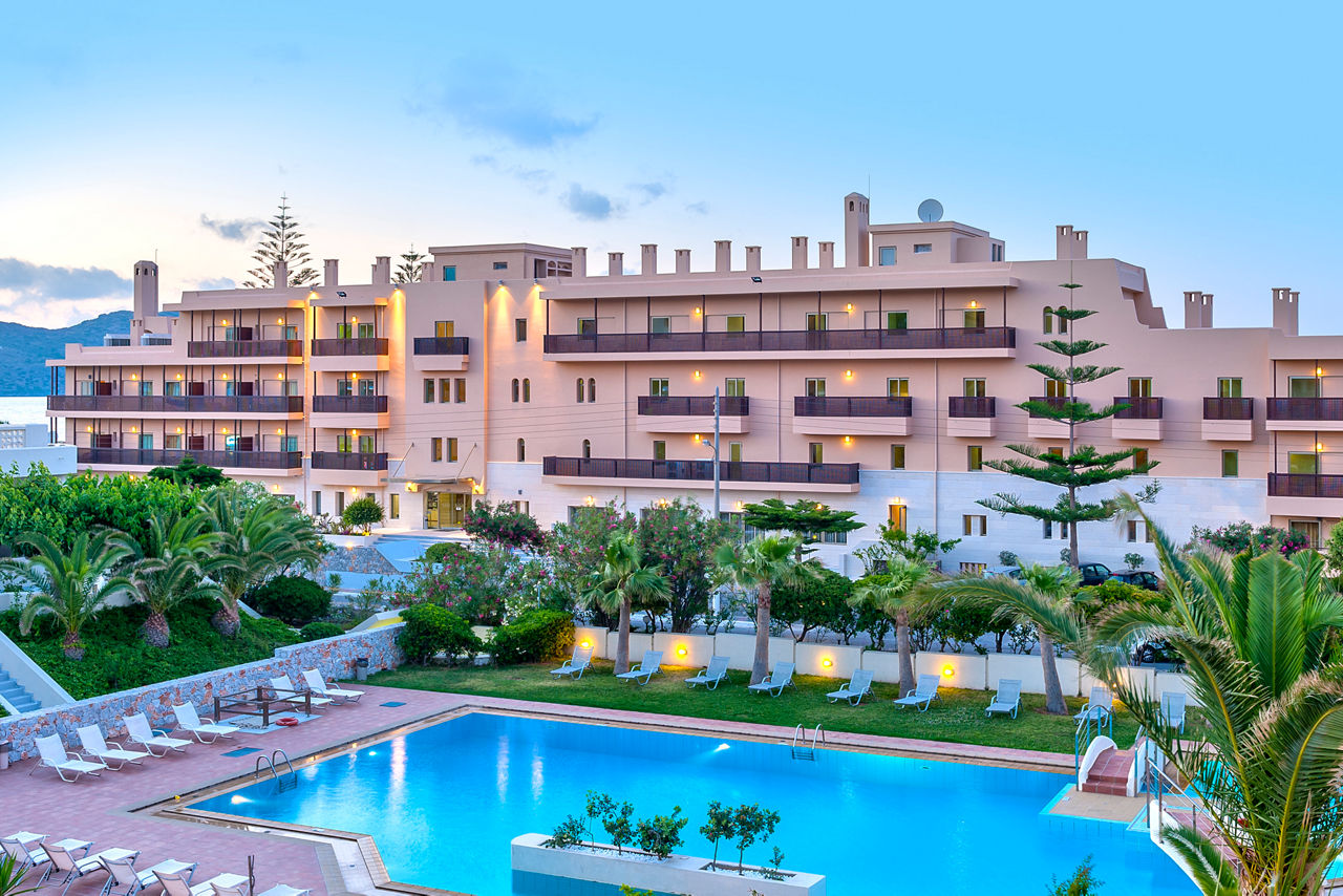 Giannoulis Santa Marina Beach Resort