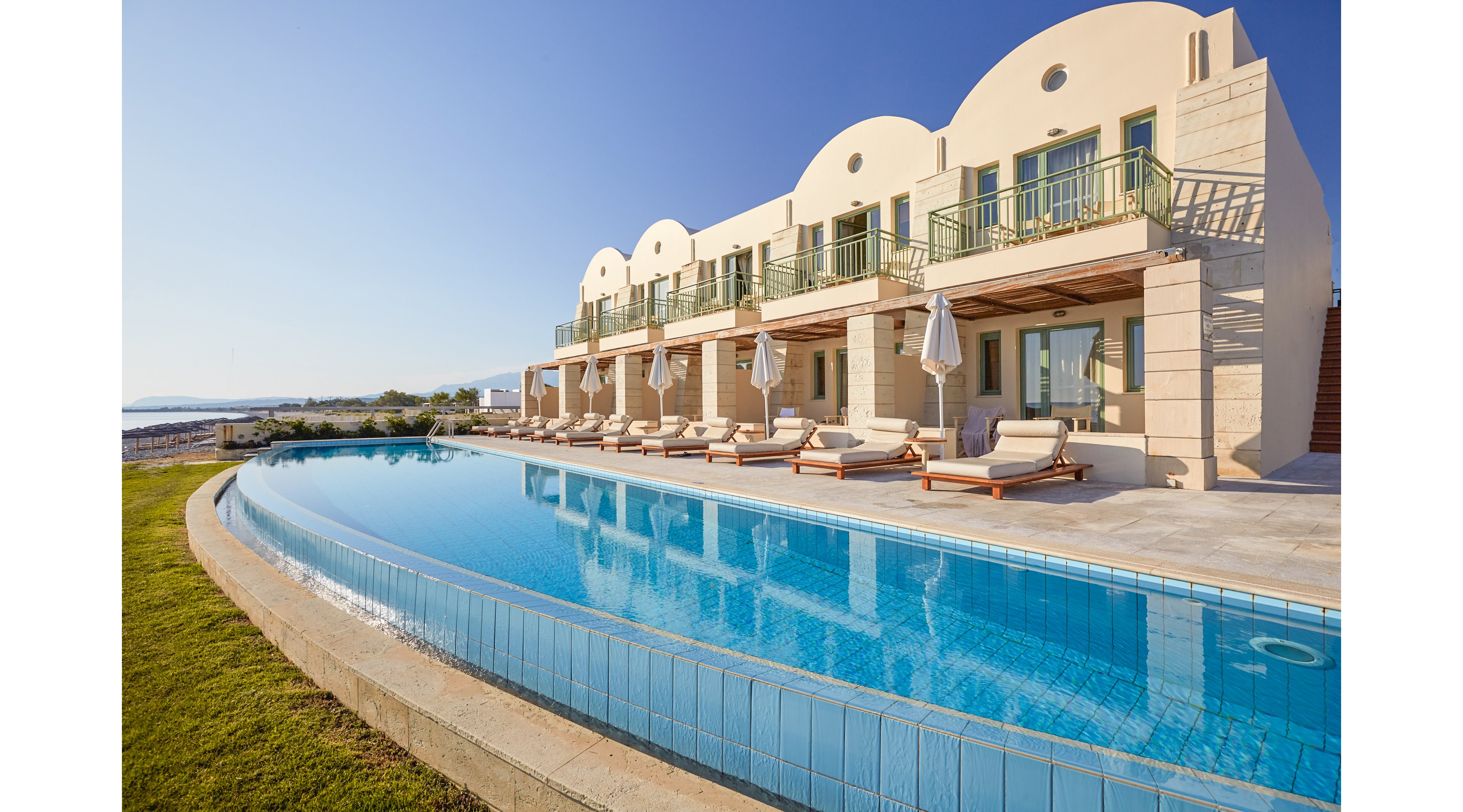 Giannoulis Grand Bay Beach Resort