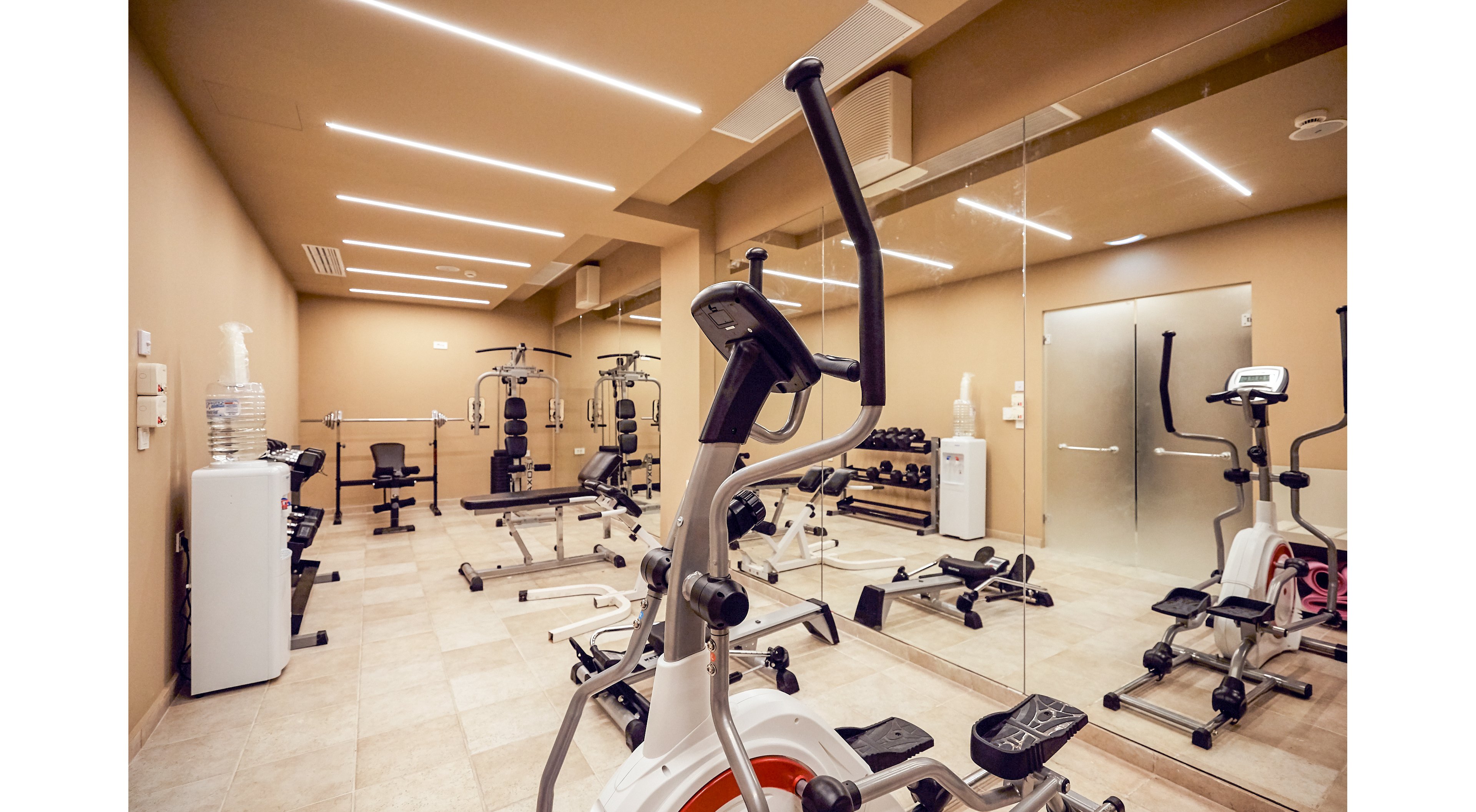 Giannoulis Grand Bay Beach Resort