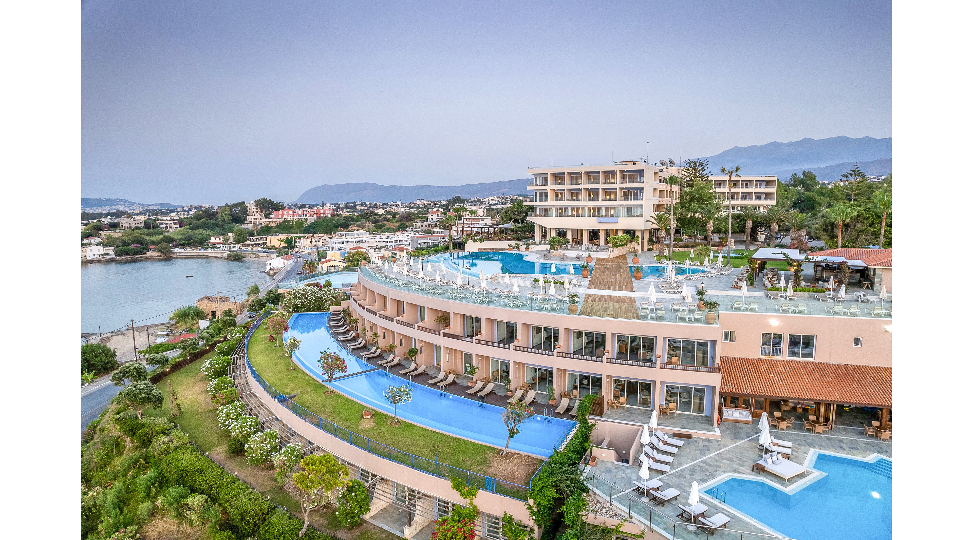 Leptos Panorama Hotel
