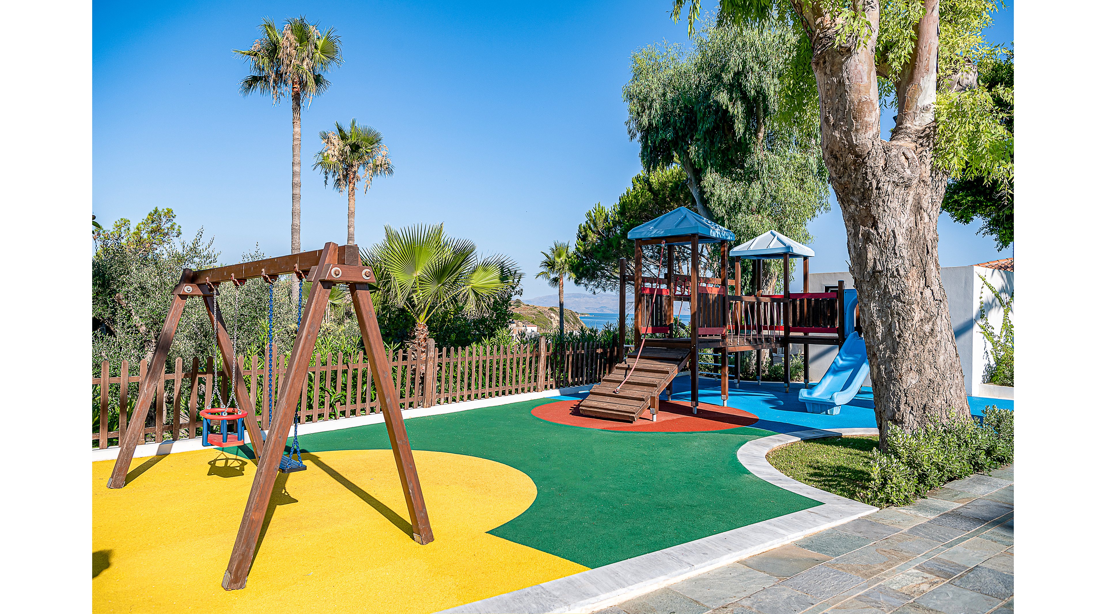 Leptos Panorama Hotel