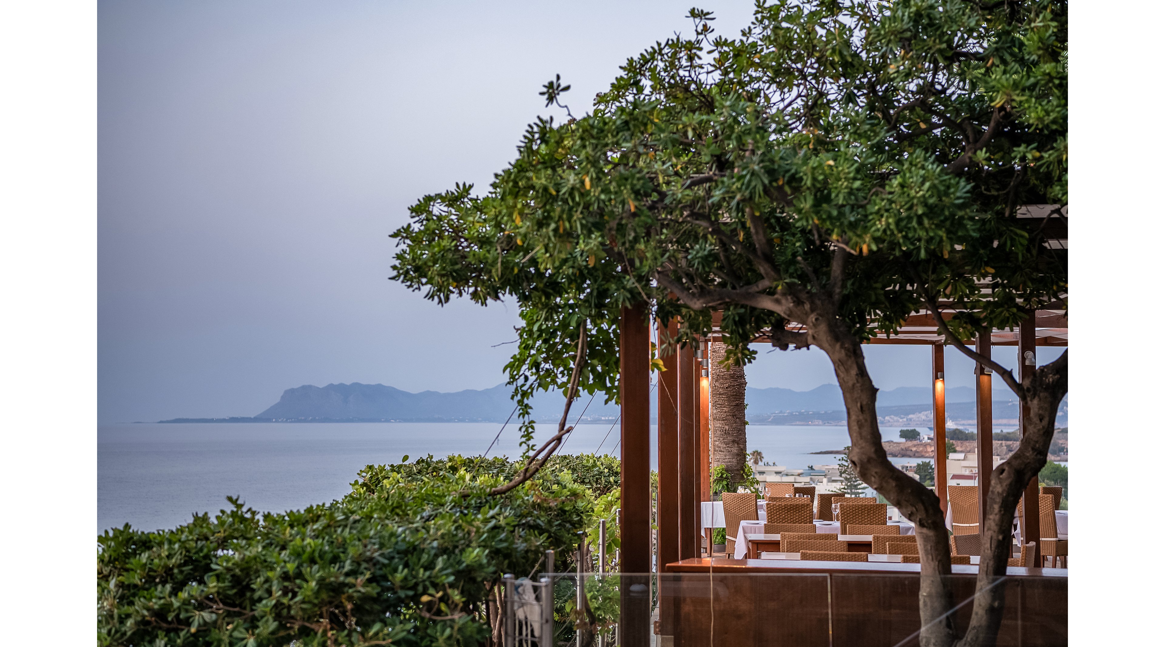 Leptos Panorama Hotel