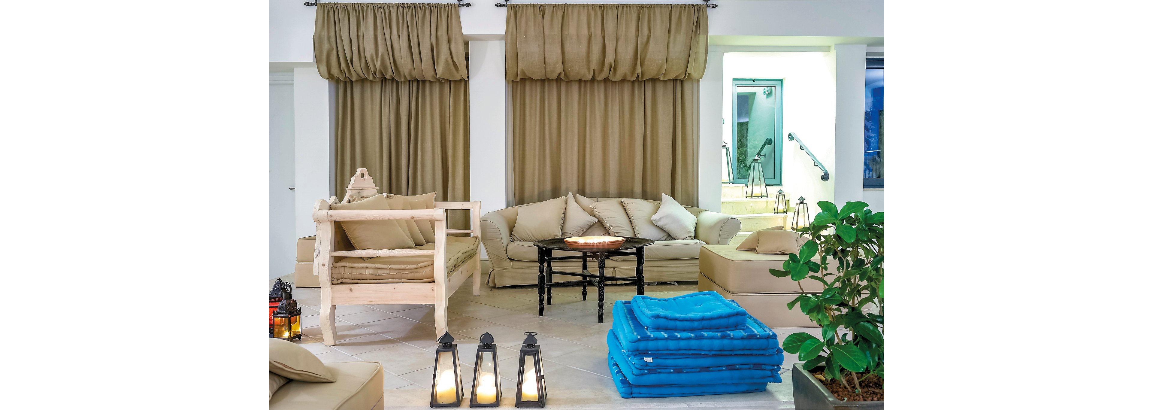 Grecotel Plaza Beach House.