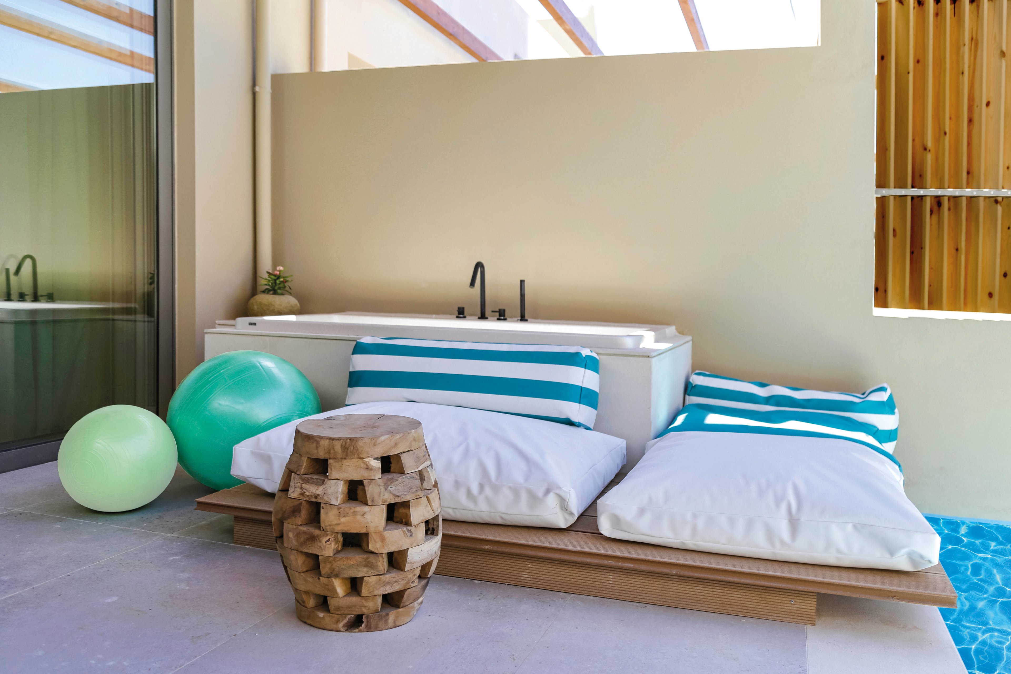 Domes Noruz Chania Autograph Collection