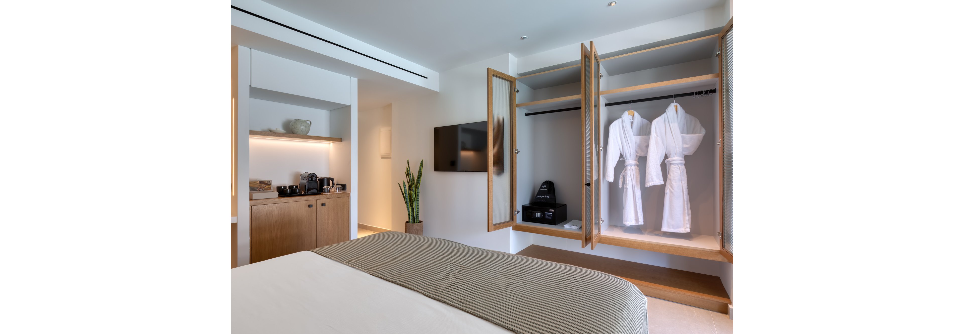 Dore Hotel