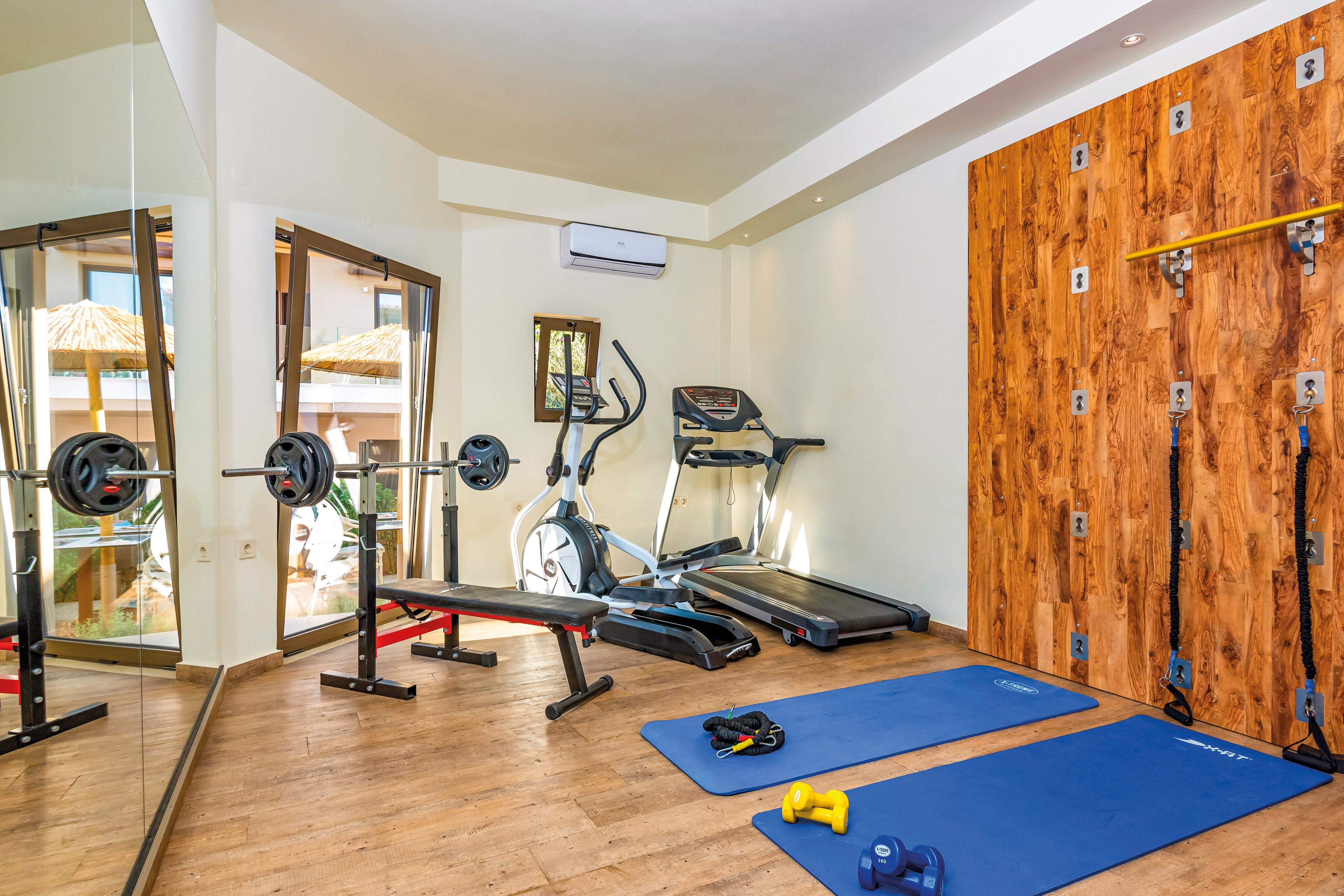 Airis Boutique Hotel & Suites